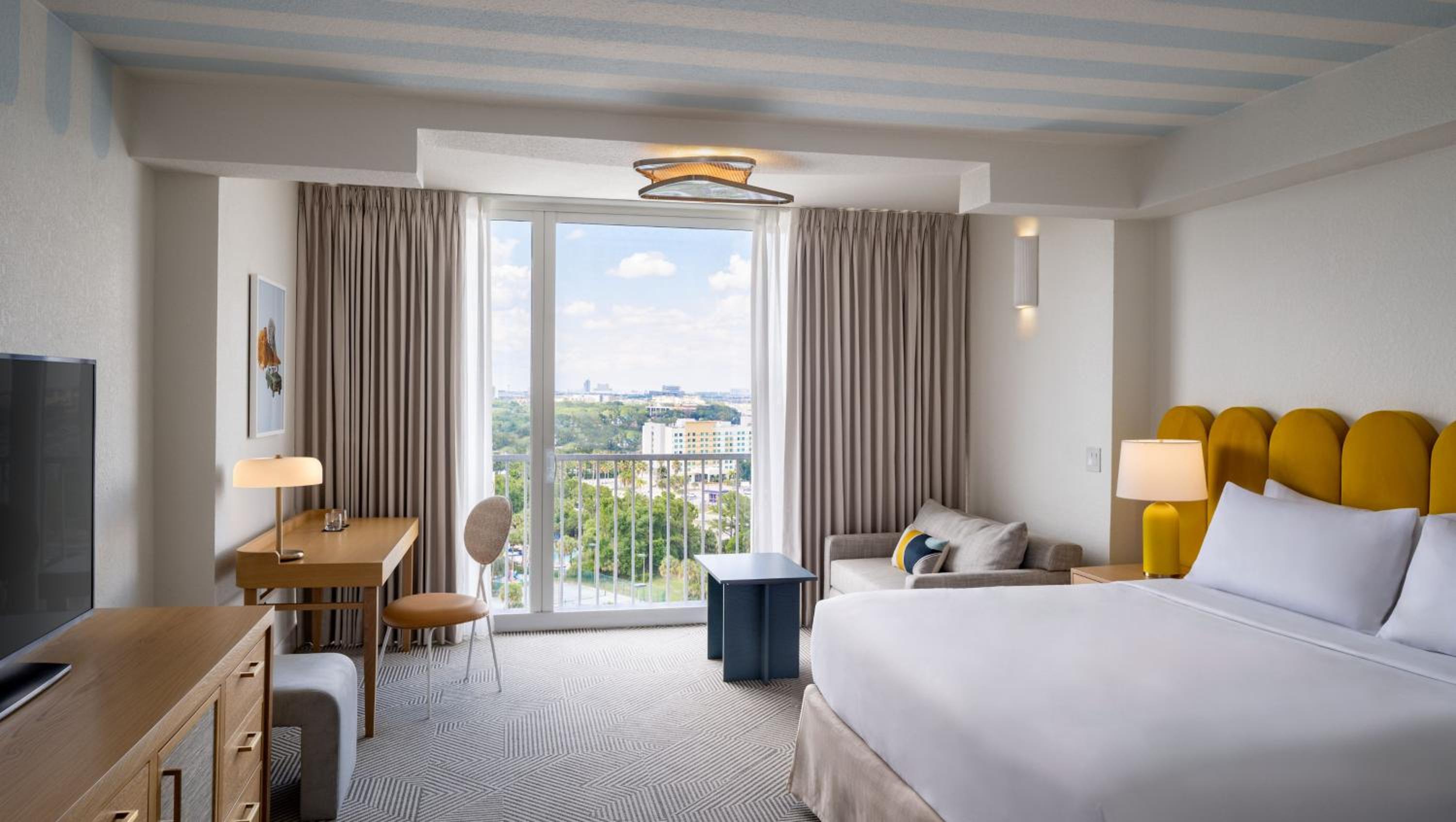 King Room with City View
