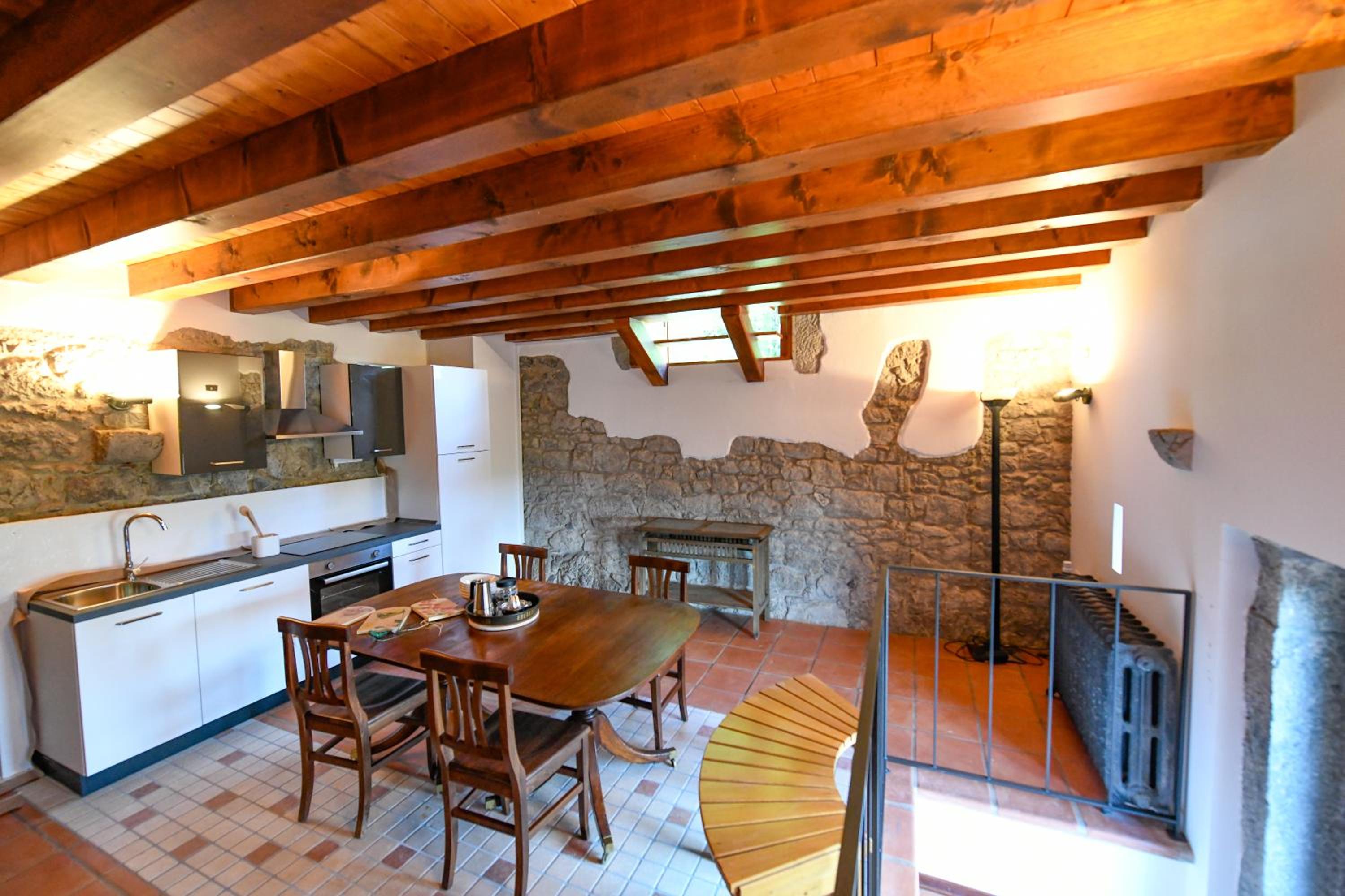 Maisonette photo 3