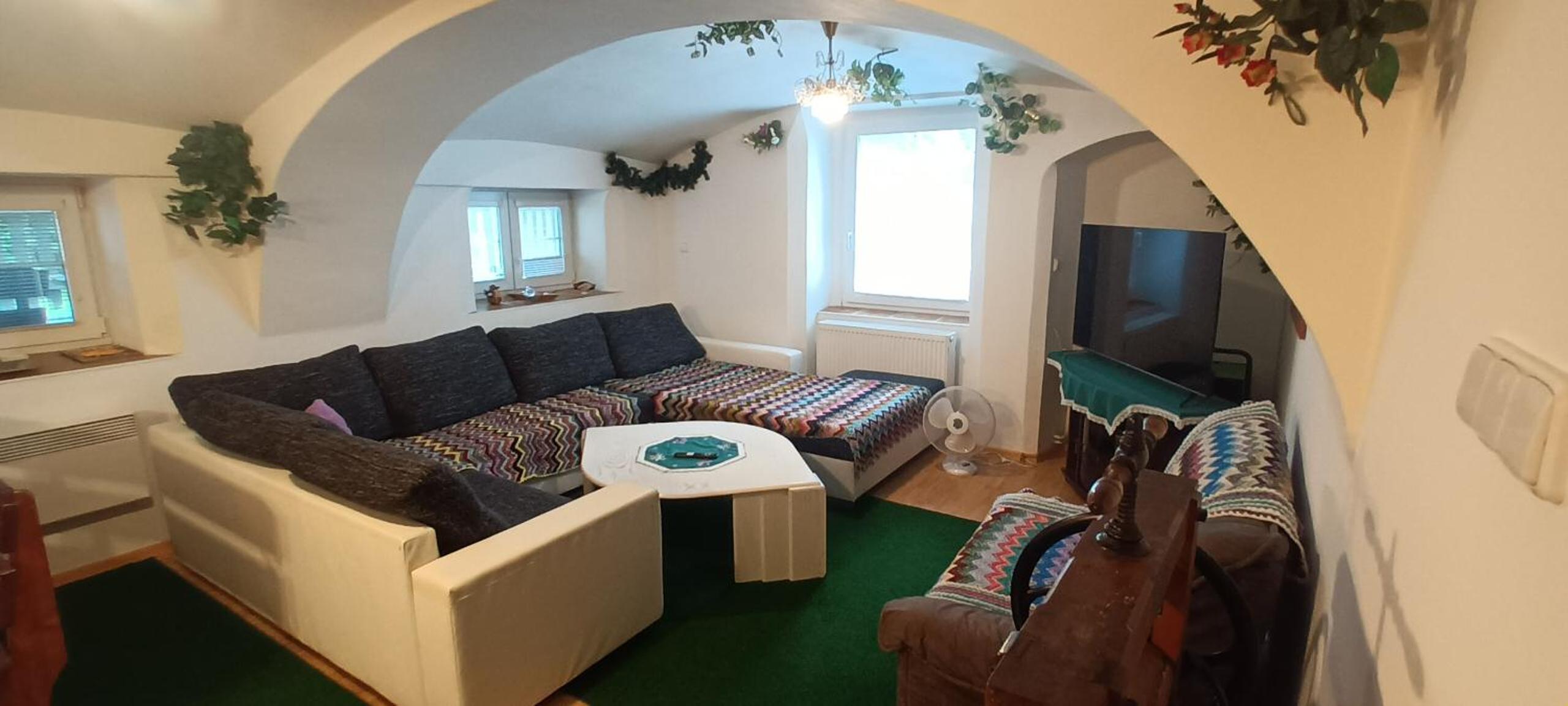 Four-Bedroom House photo 1