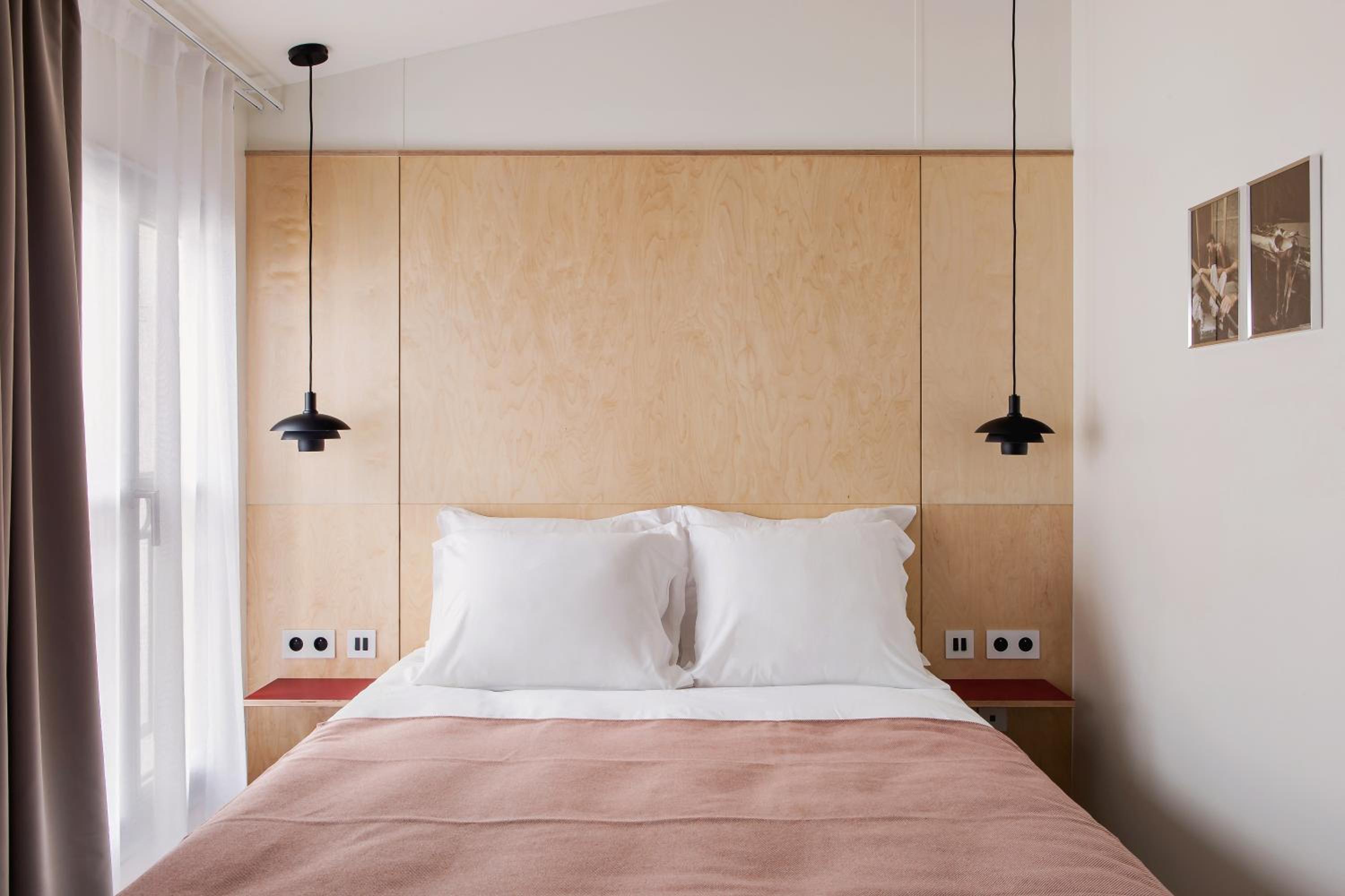 Two Connecting Double Rooms thumbnail 5