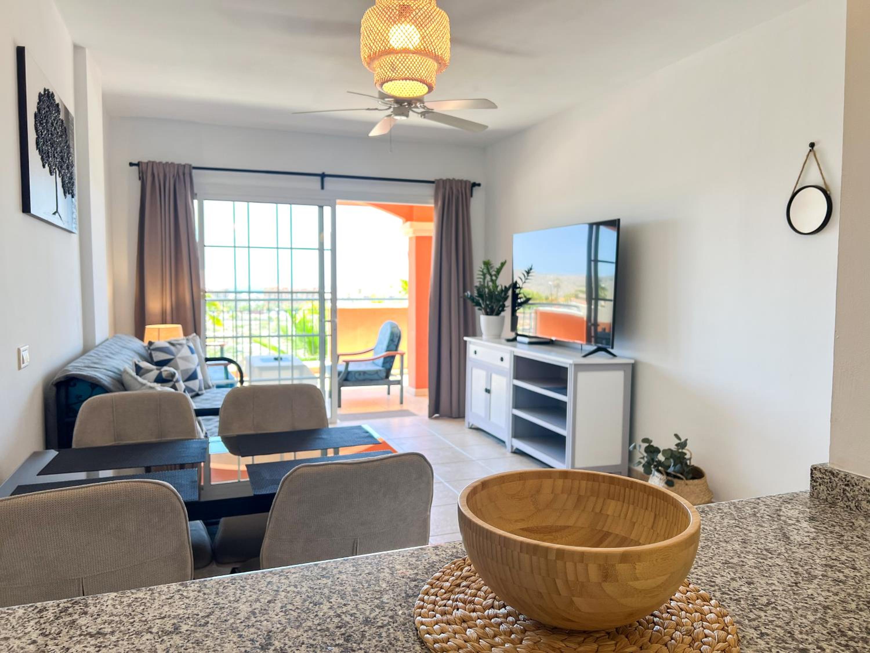 Apartment with View and Balcony photo 3