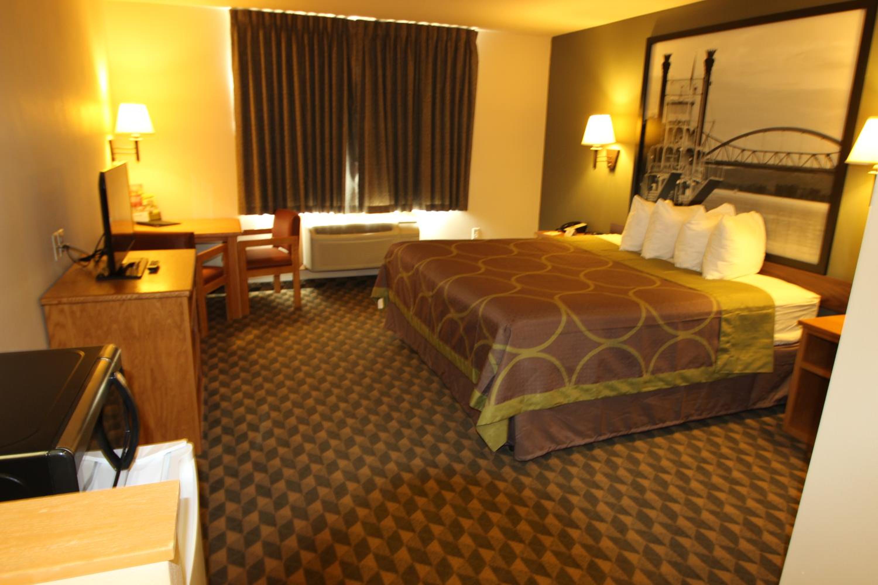 Business King Room - Non-Smoking - Photo 1