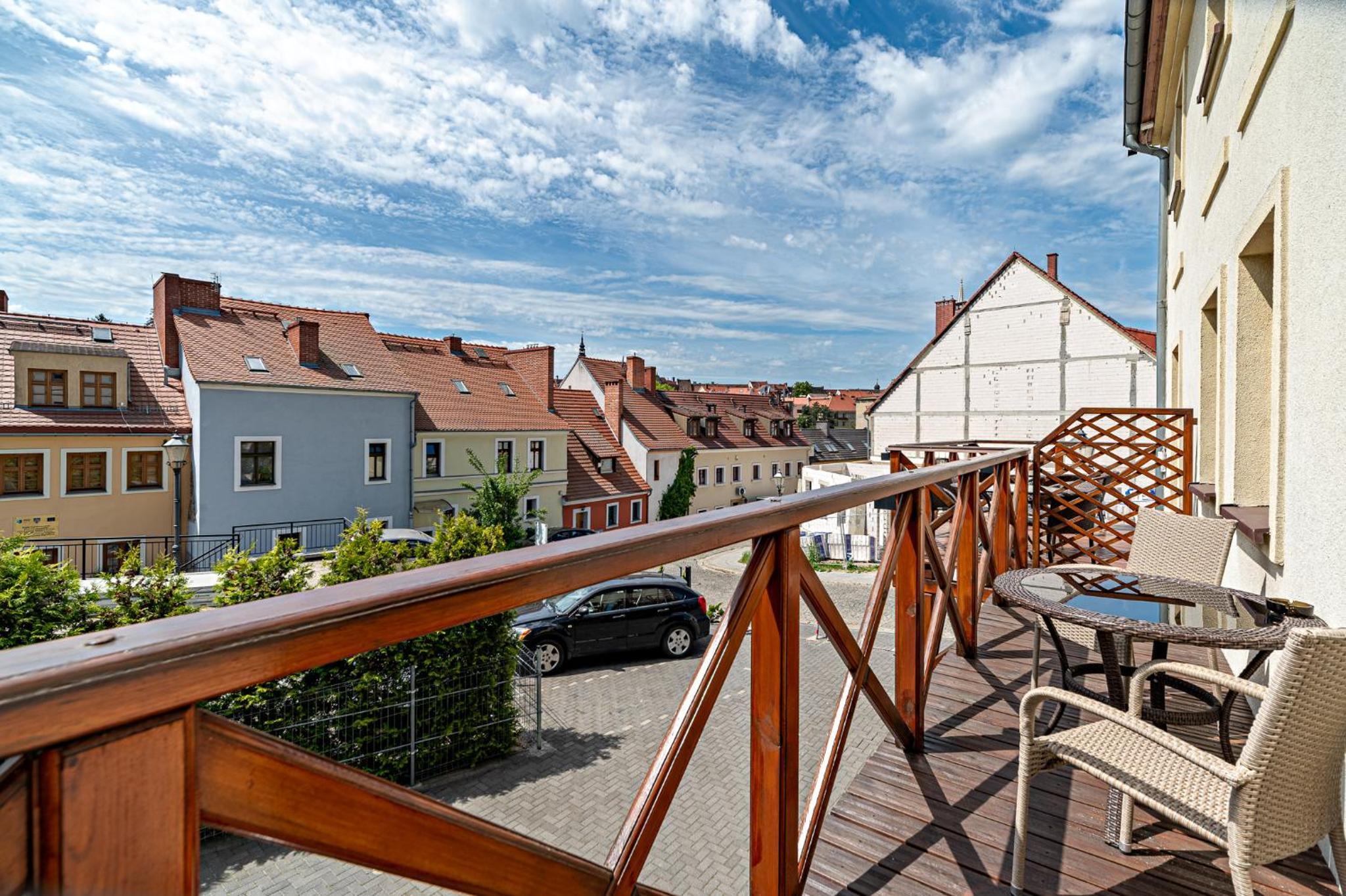 Apartment with Balcony (3 Adults) - Photo 8