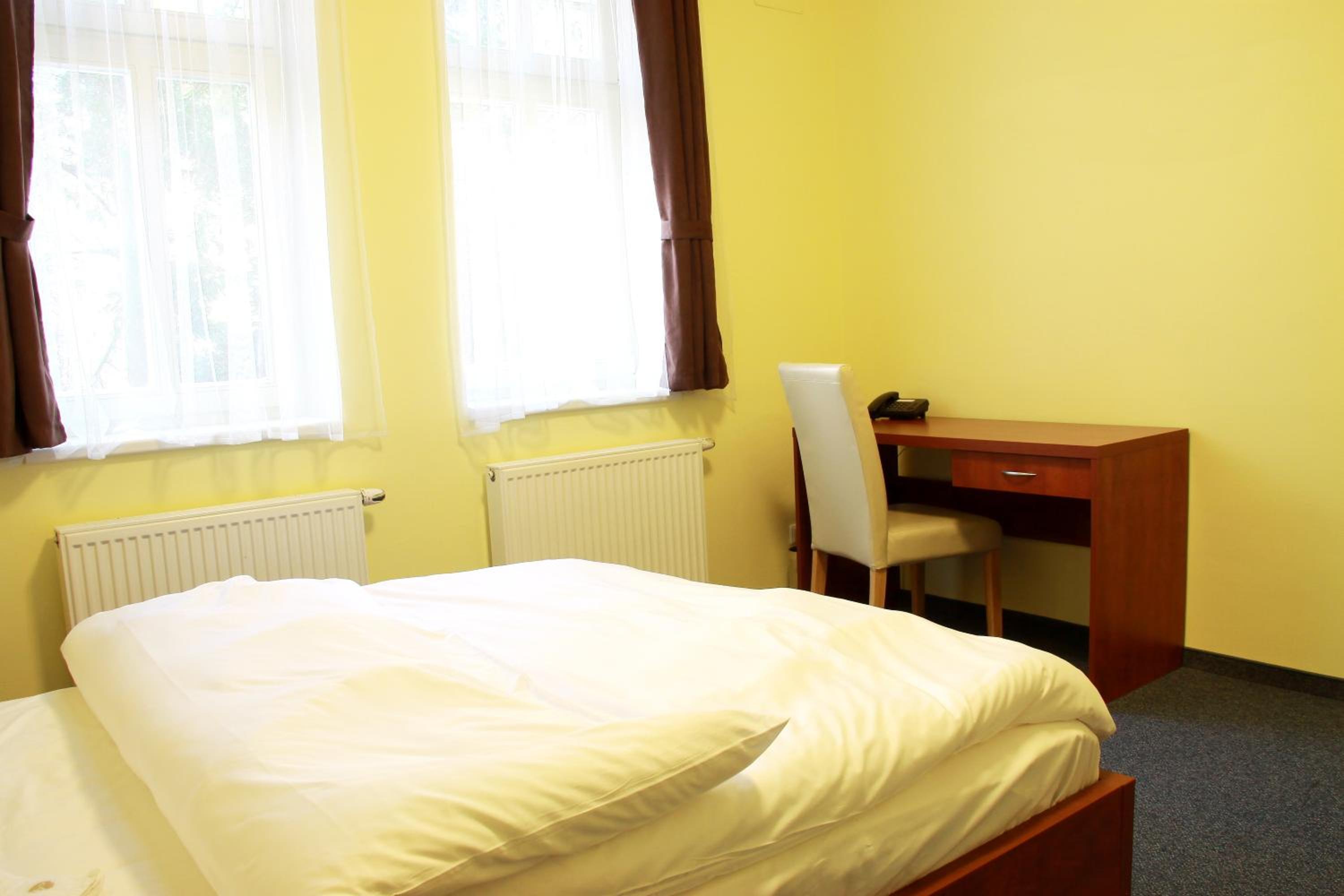 Deluxe Double Room - Photo 5