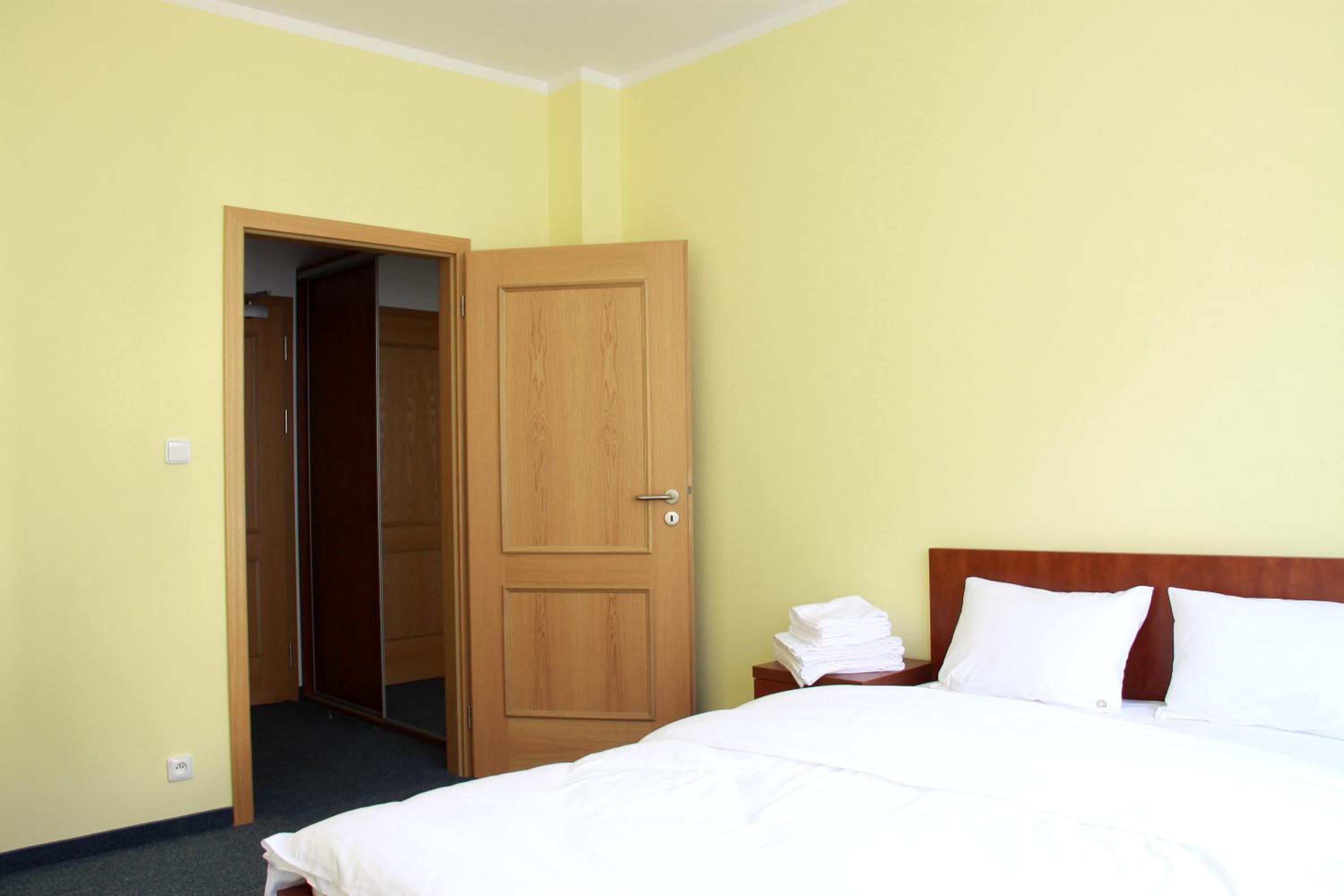 Deluxe Double Room - Photo 3