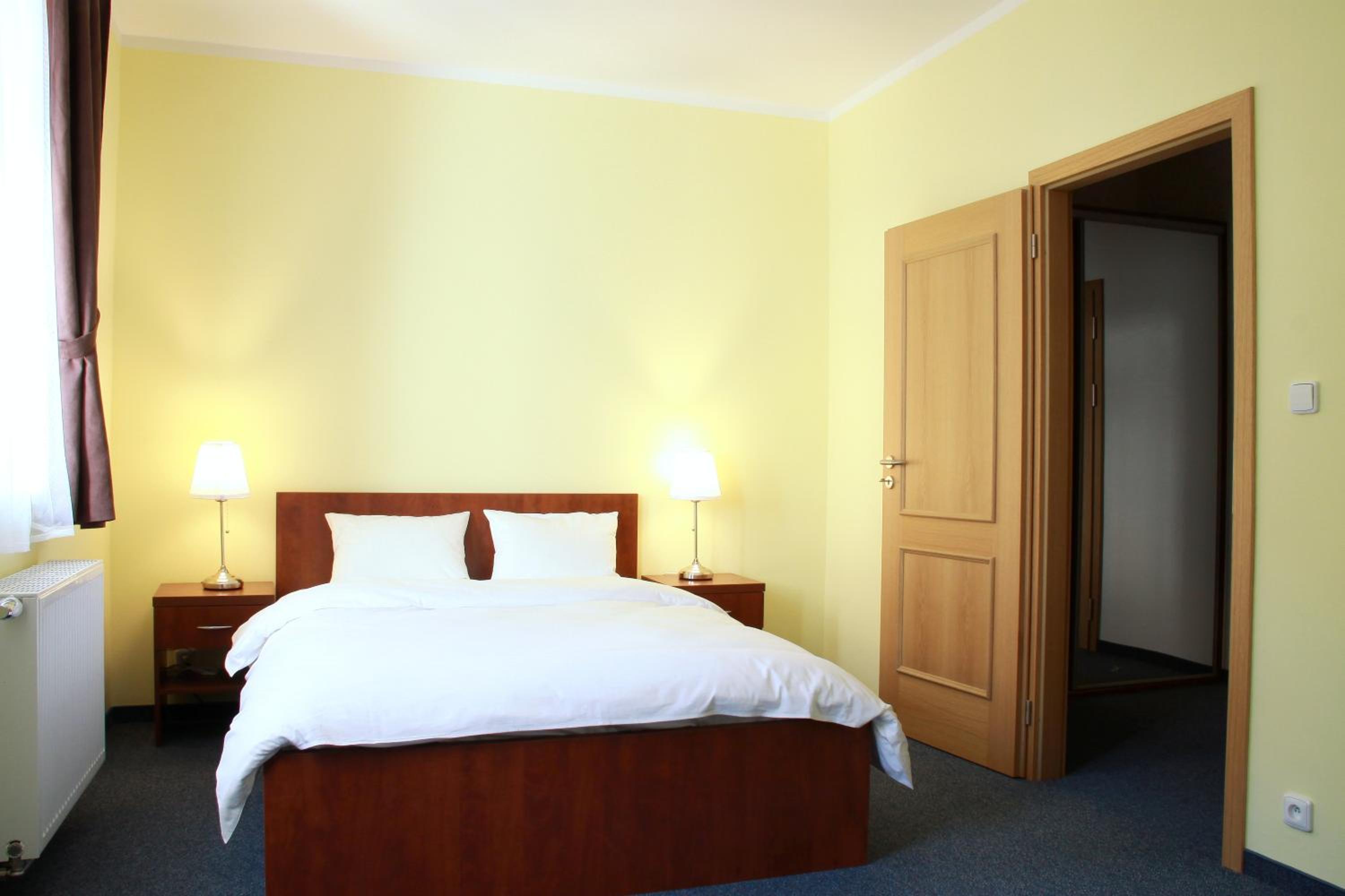 Deluxe Double Room - Photo 2