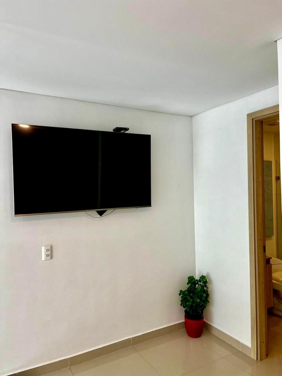 One-Bedroom Deluxe Apartment