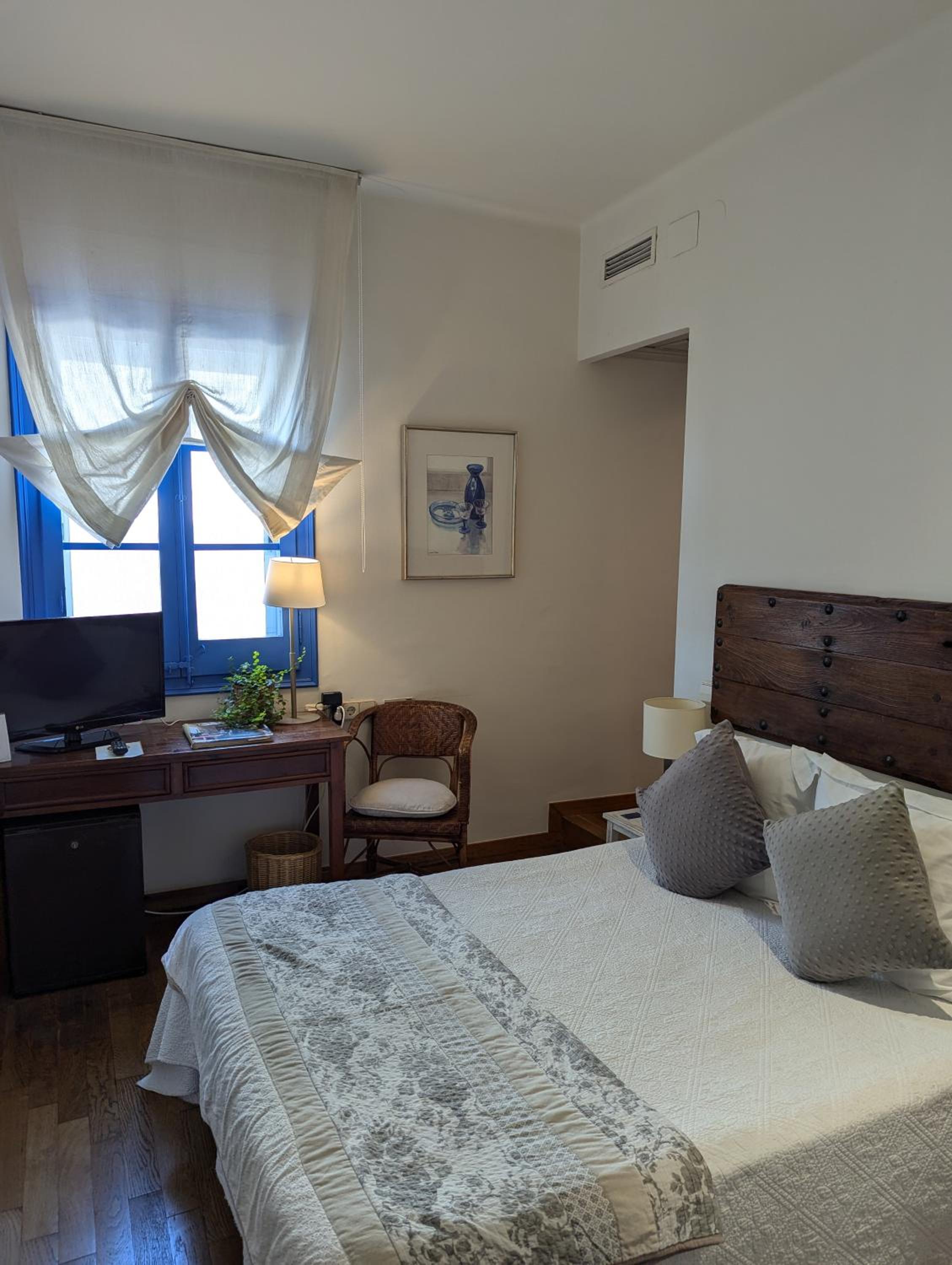Habitación Estándar con Cama Queen