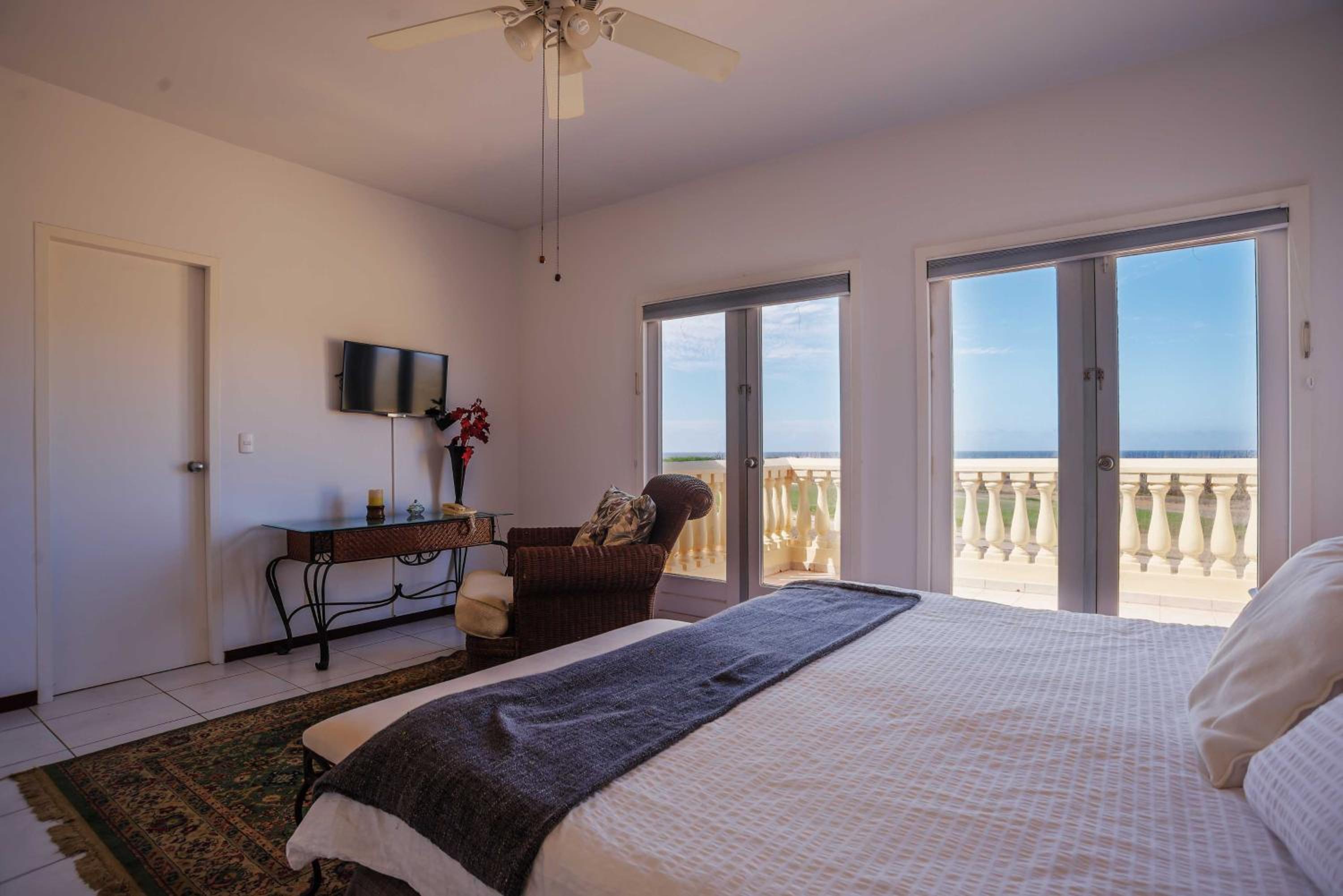 Villa With Sea View - Trinitaria 26