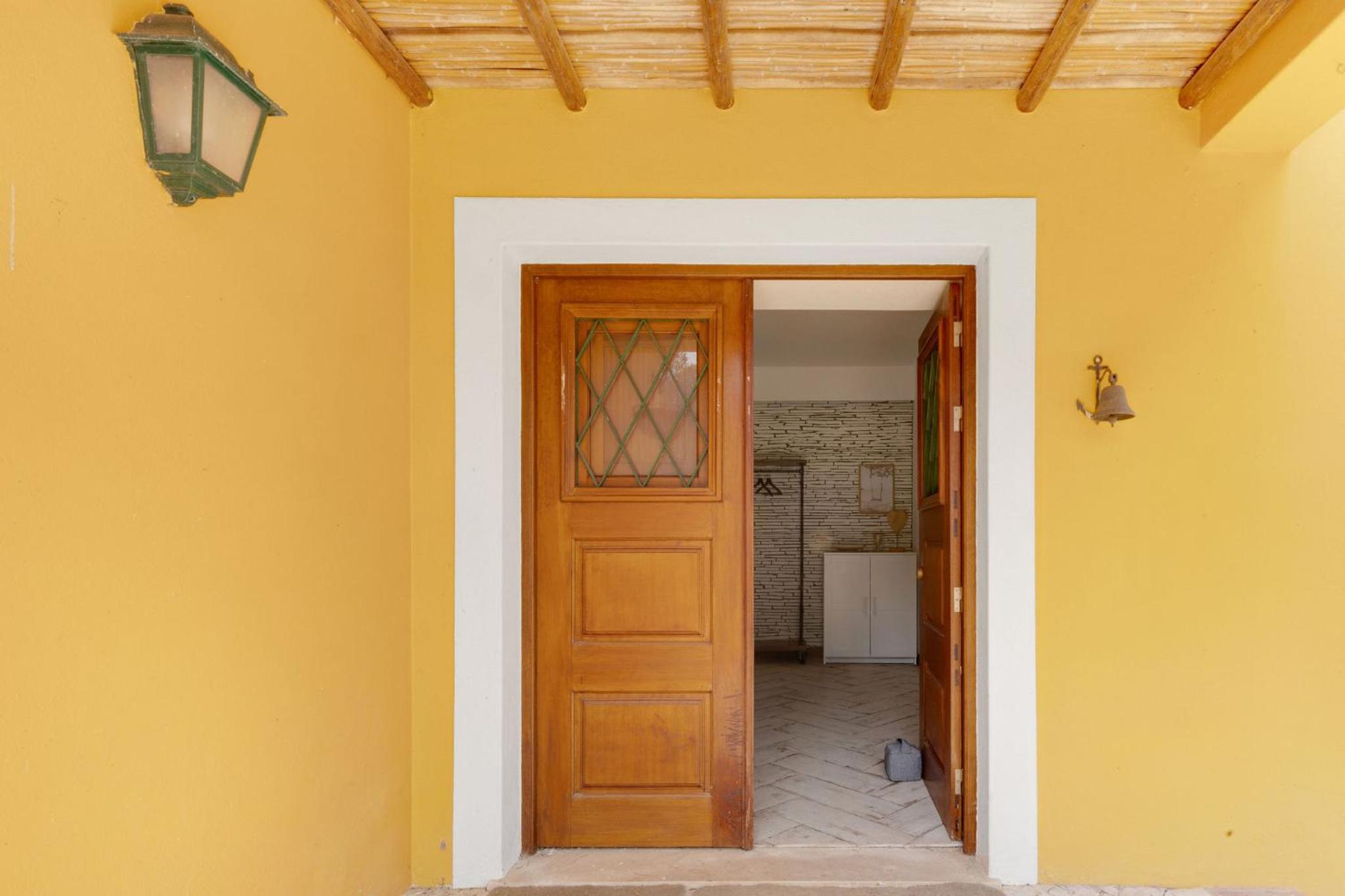 Four-Bedroom House photo 3