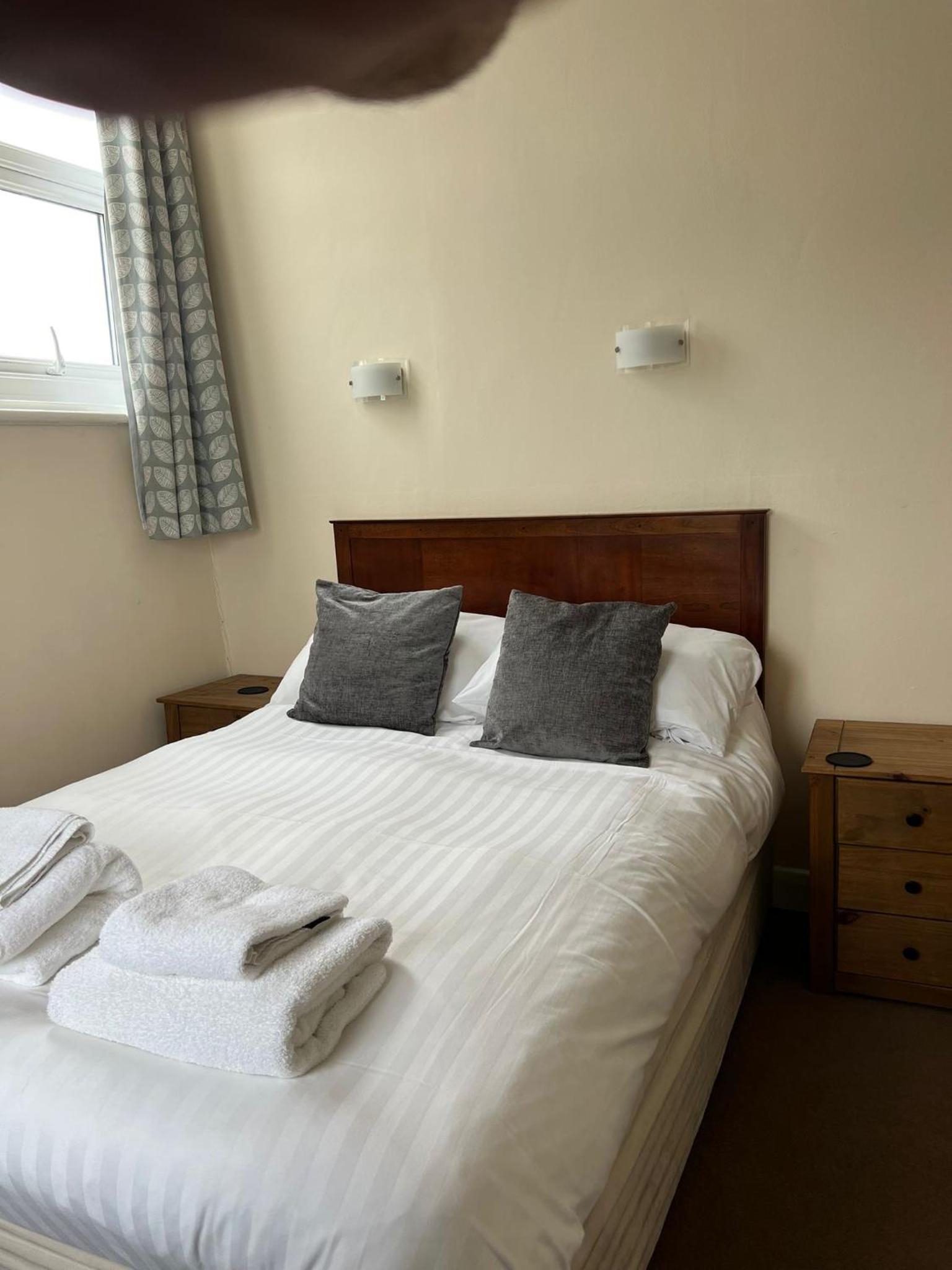 Standard Double Room photo 3