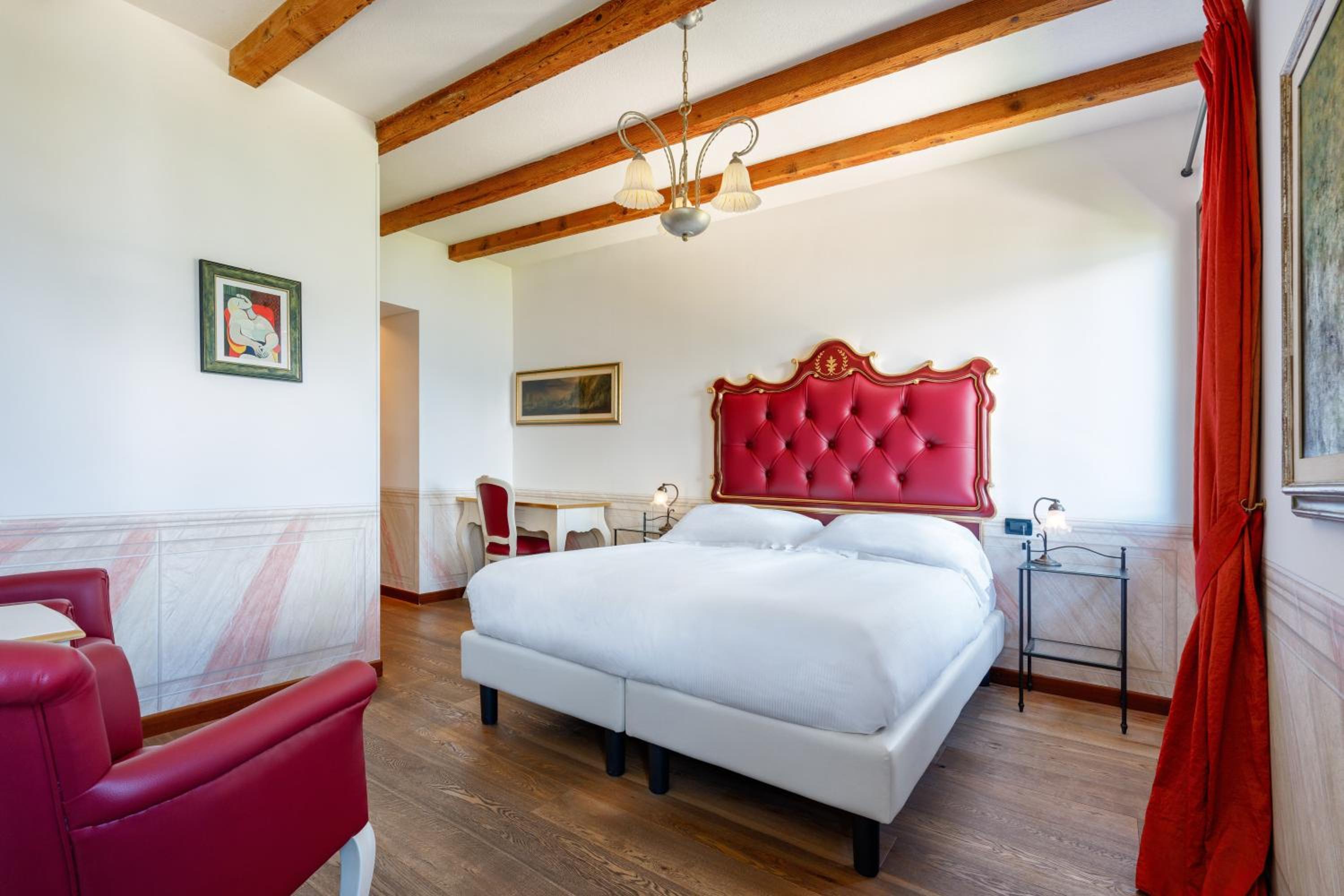 Classic Double Room with Lake View - Annex - Photo 6
