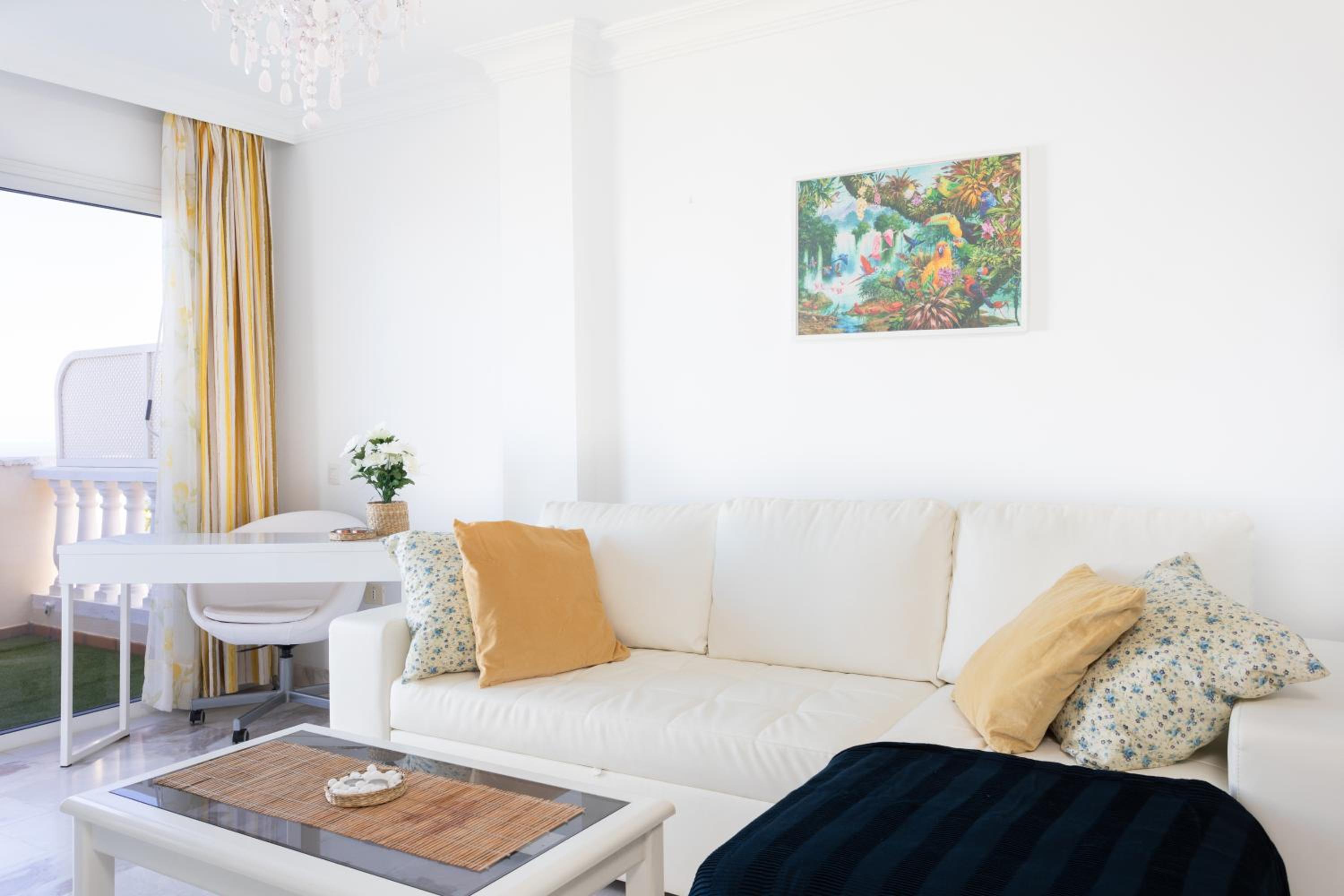 Apartamento con vista al mar