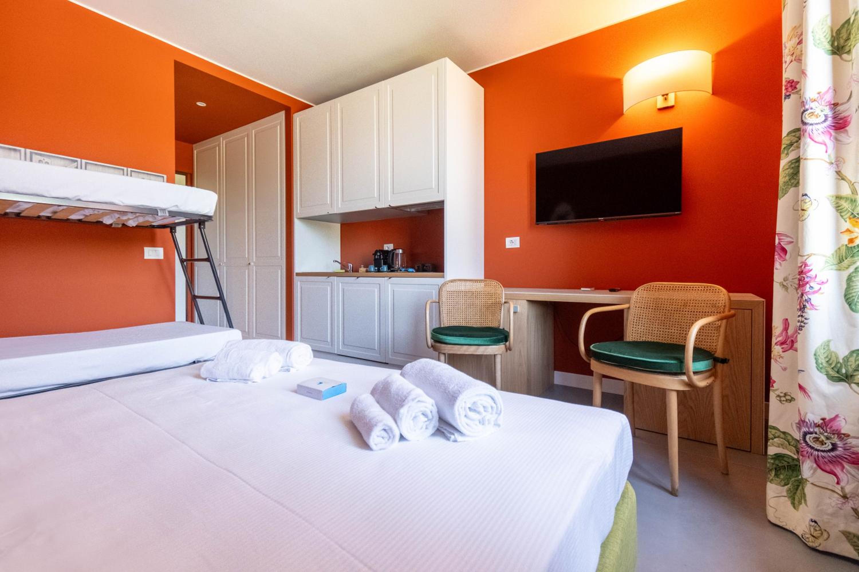 Large Double Room