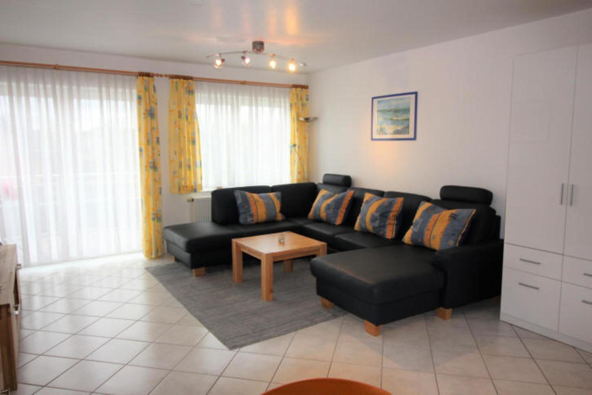 Apartment photo 3