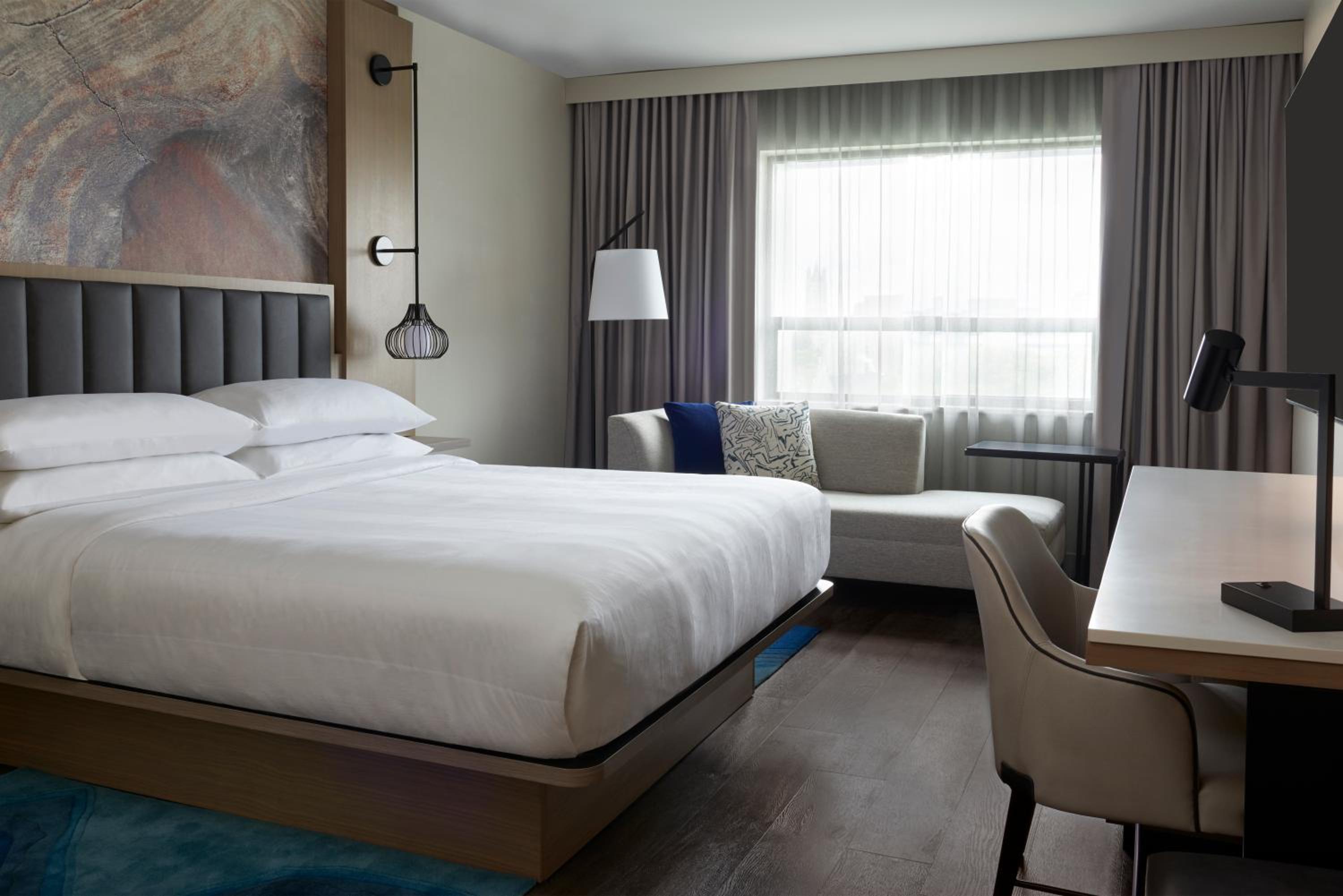 Standard King Room