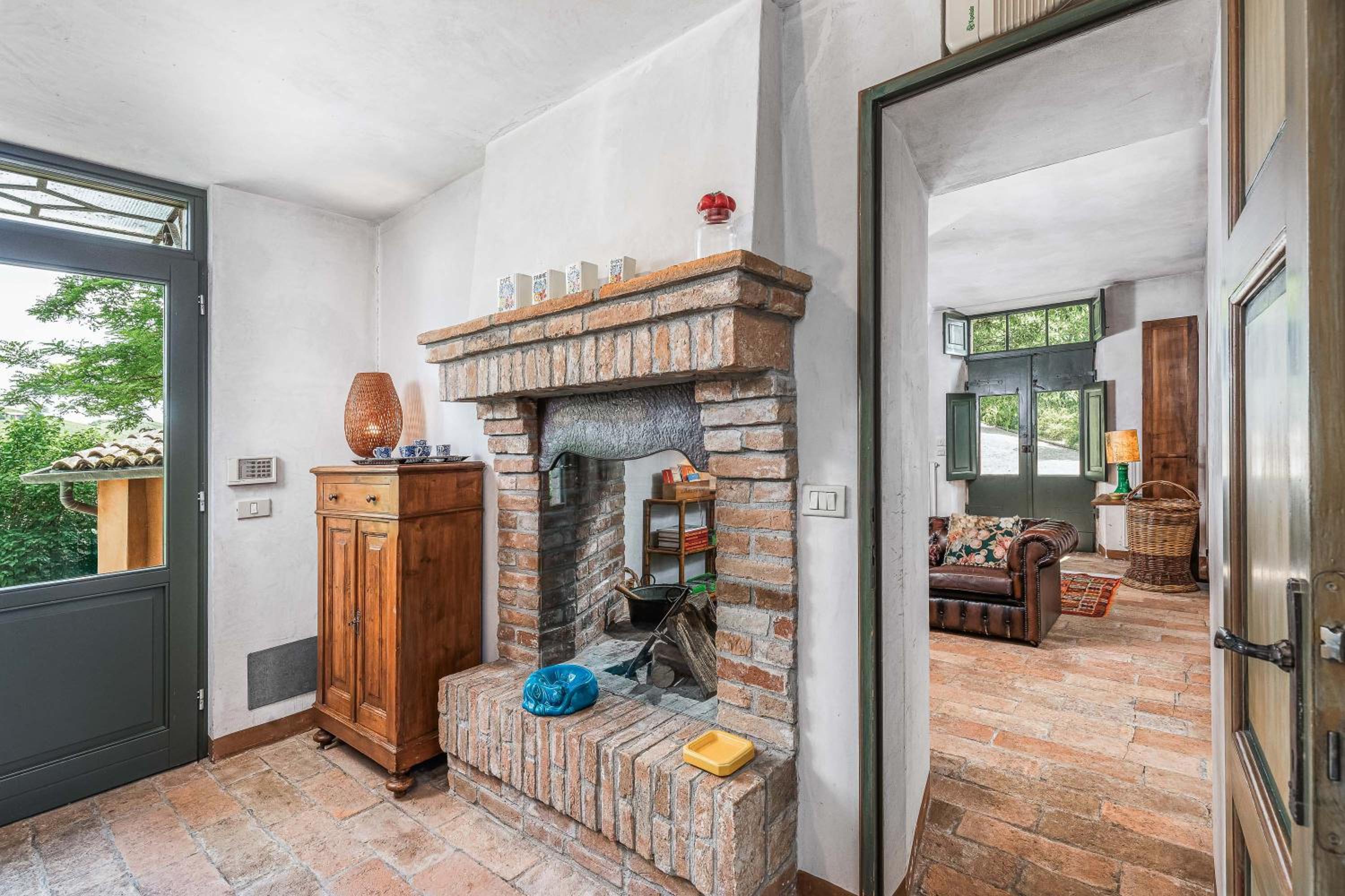 Two-Bedroom House - Photo 30