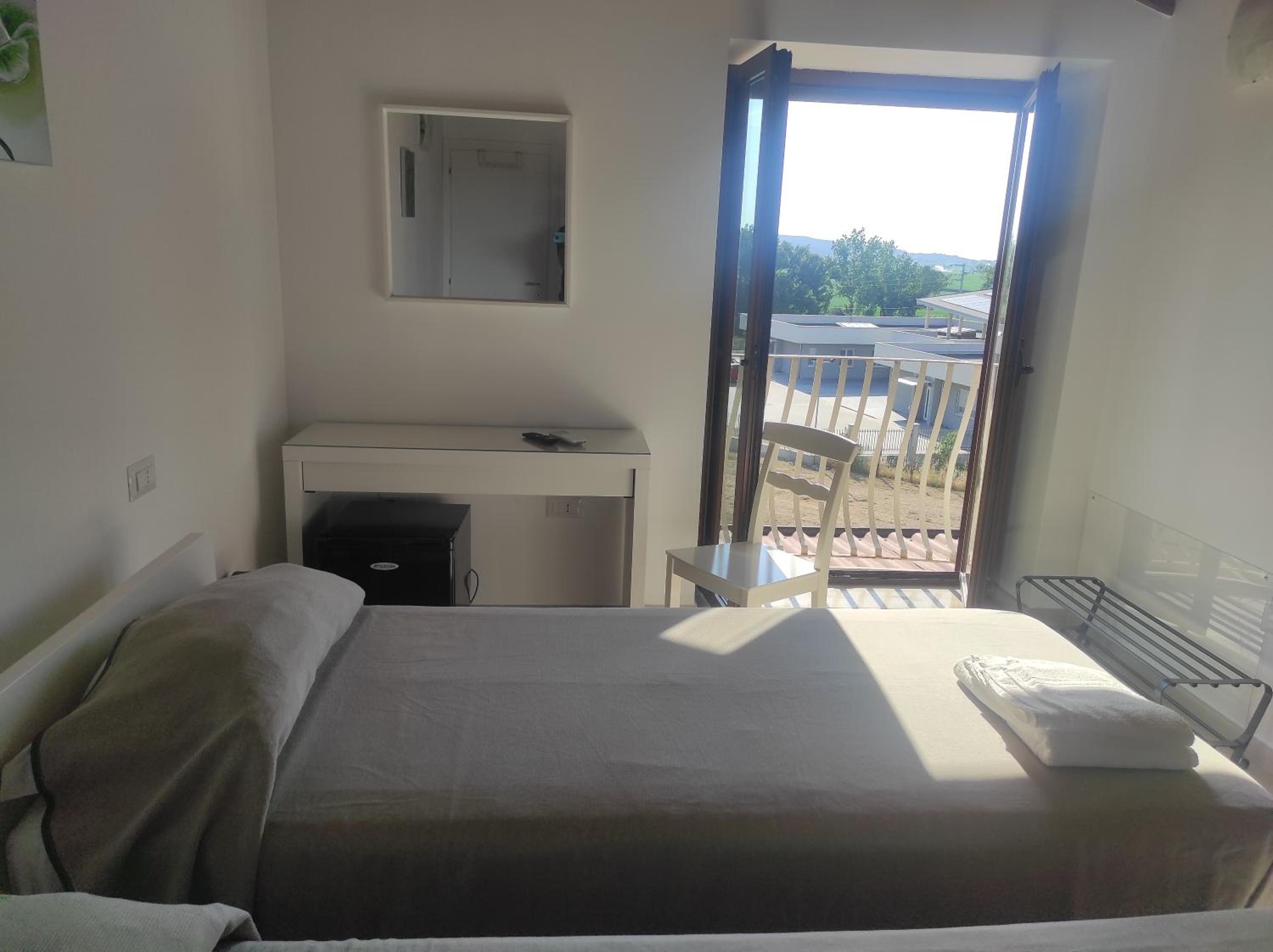 Premium Quadruple Room - Photo 7