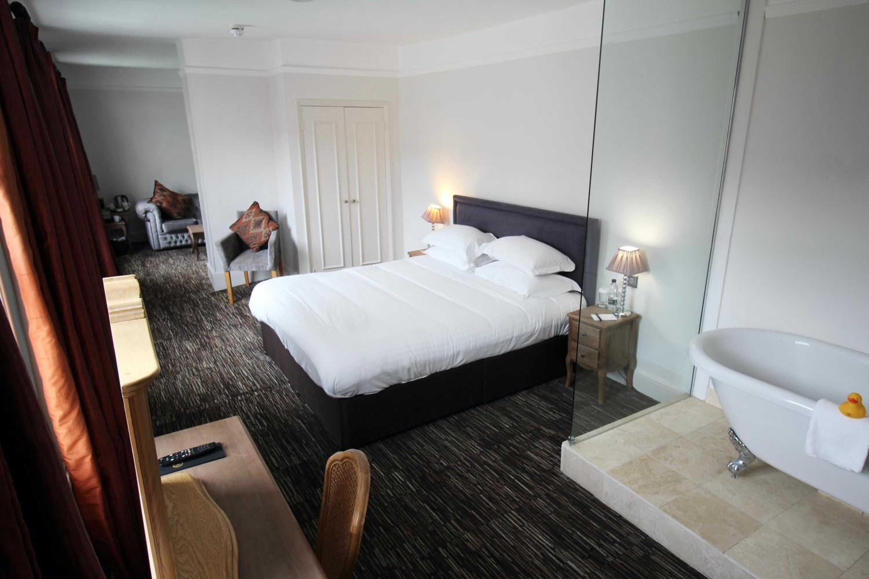 Suite photo 1