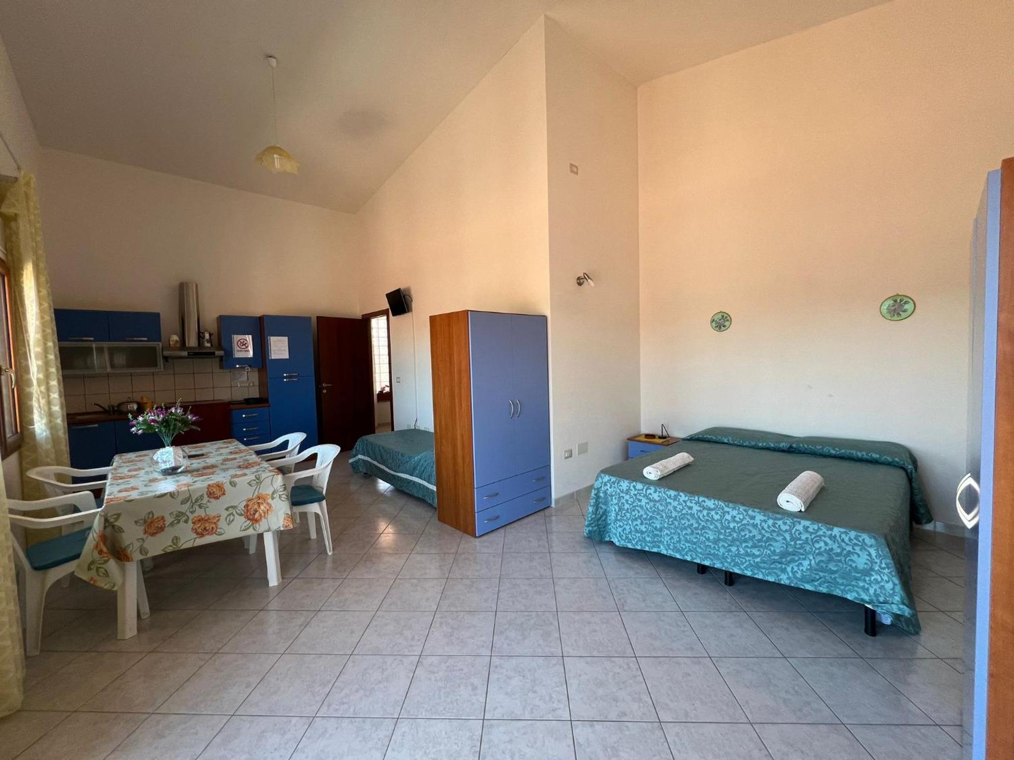 One-Bedroom Apartment