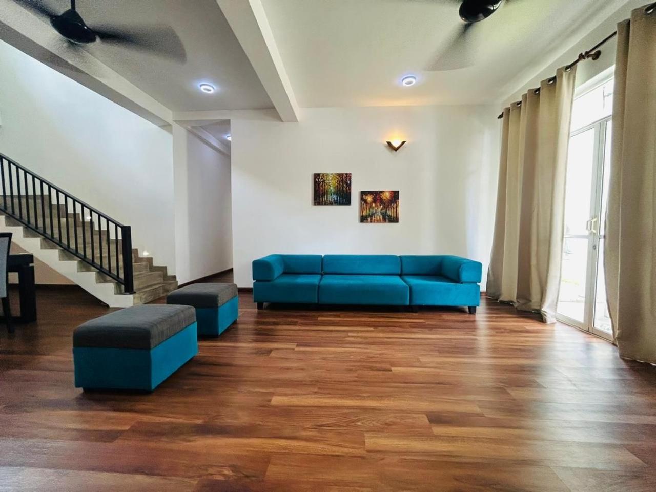 One-Bedroom House photo 1