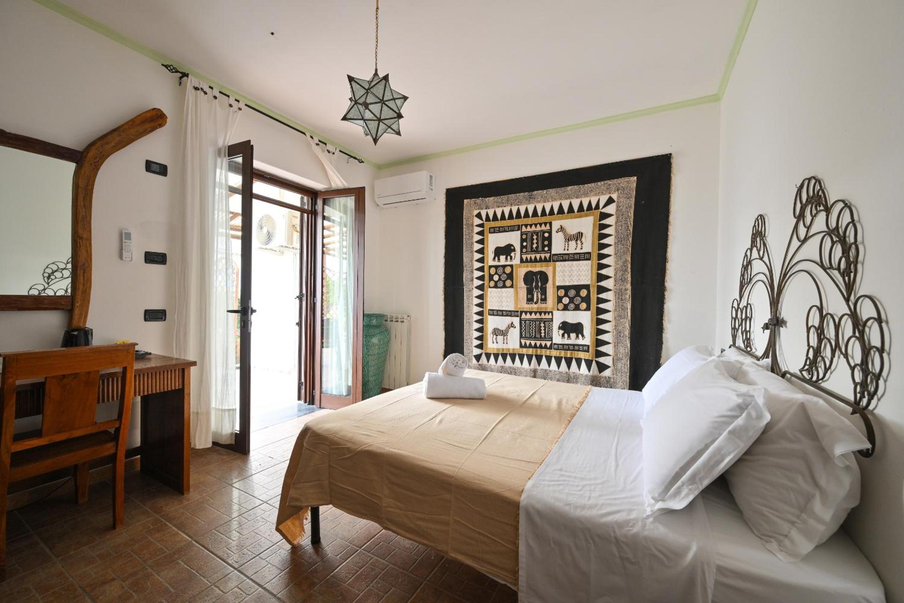 Classic Triple Room