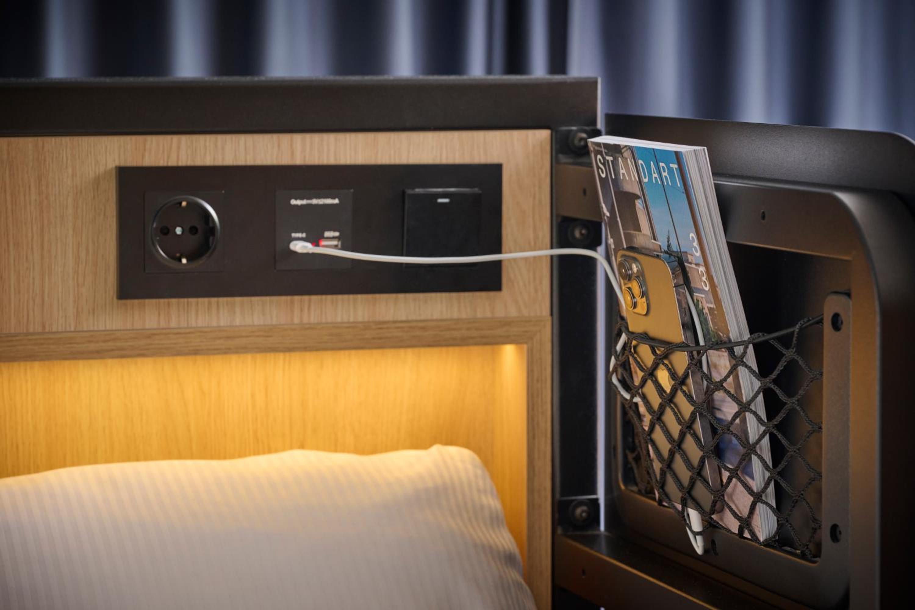 Bed in 4-Bed Dormitory Room thumbnail 5