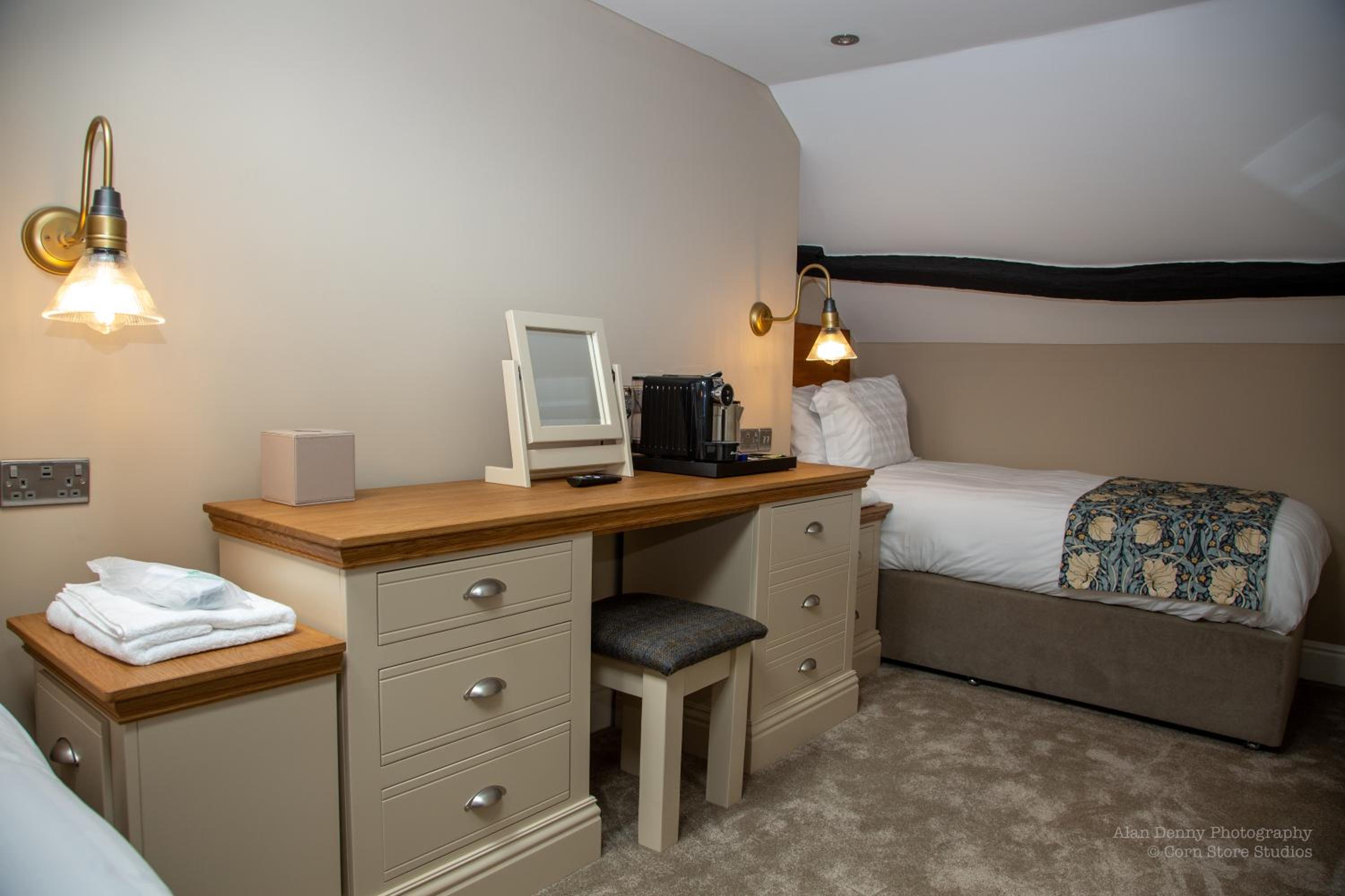 Two-Bedroom Suite photo 3