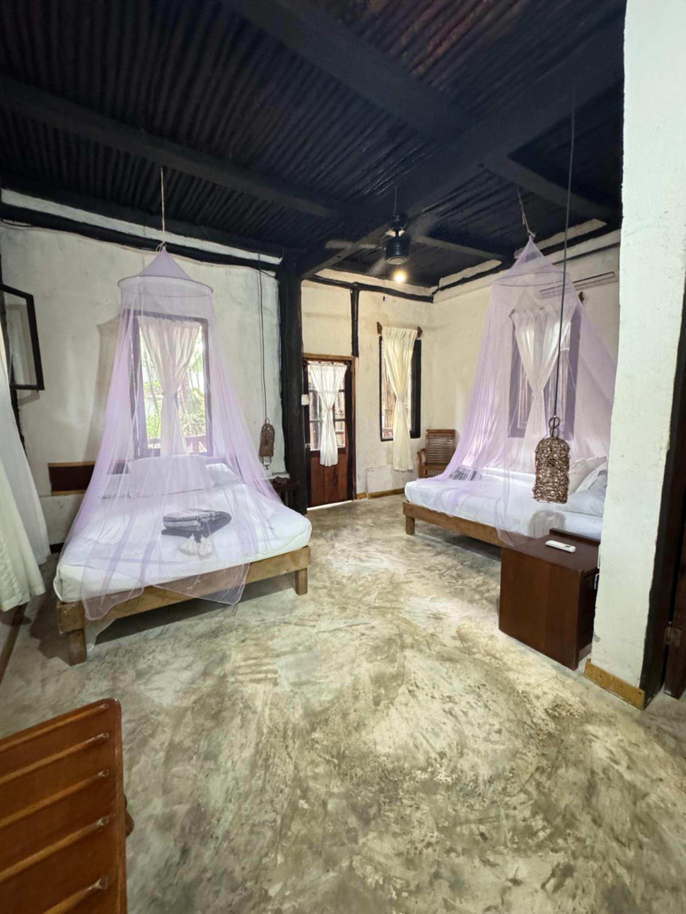 Double Room with Two Double Beds - Photo 28