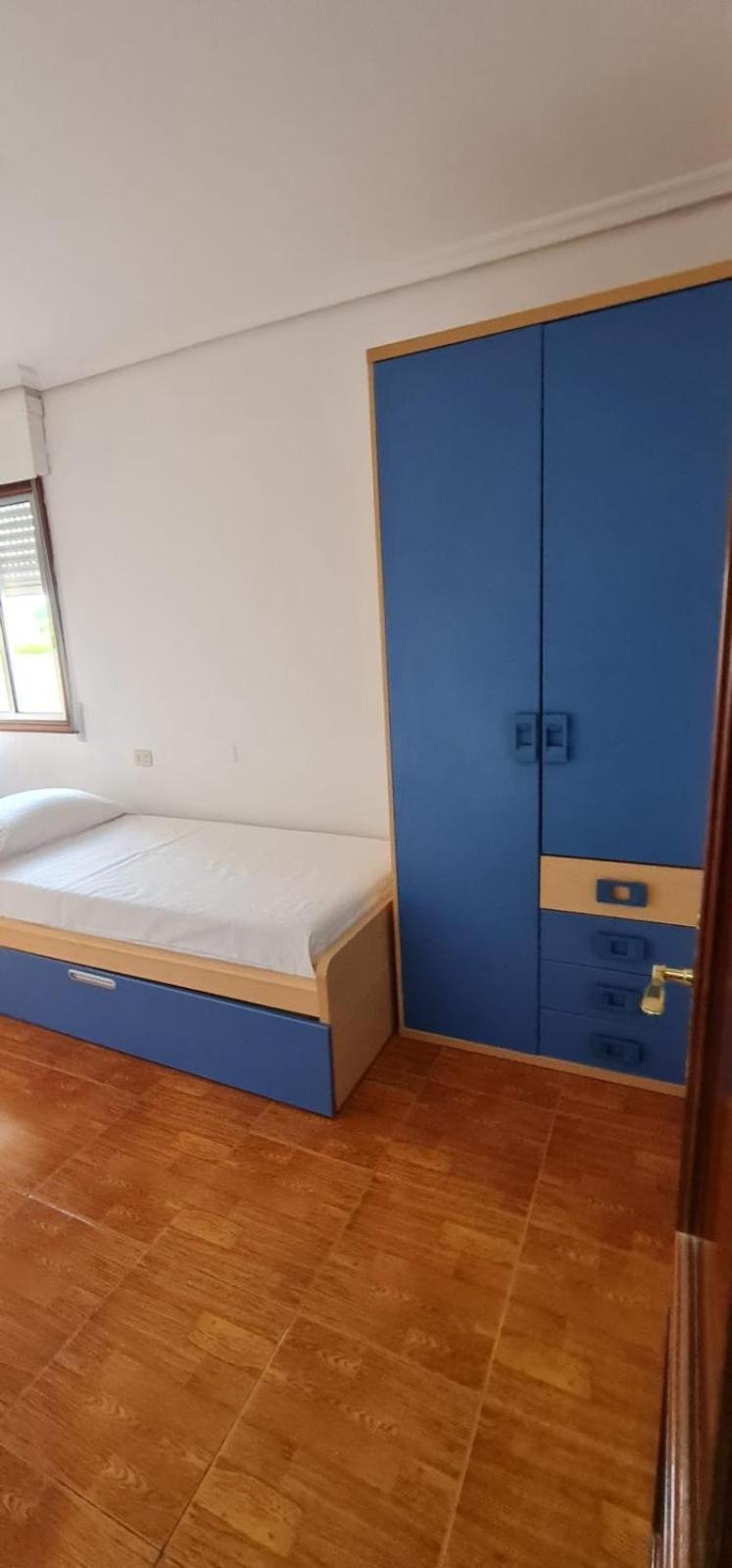 Casa de cuatro habitaciones
