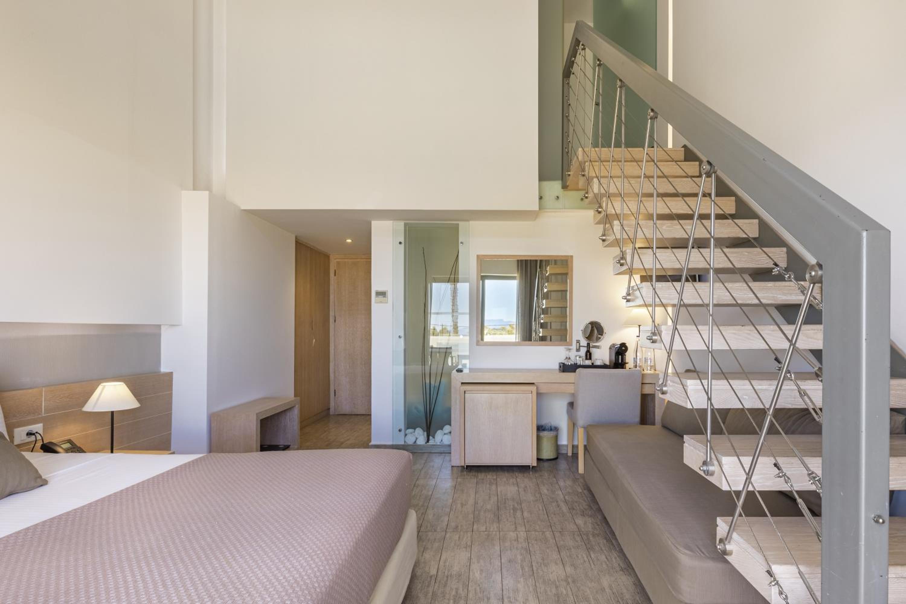 Duplex Suite - Photo 5
