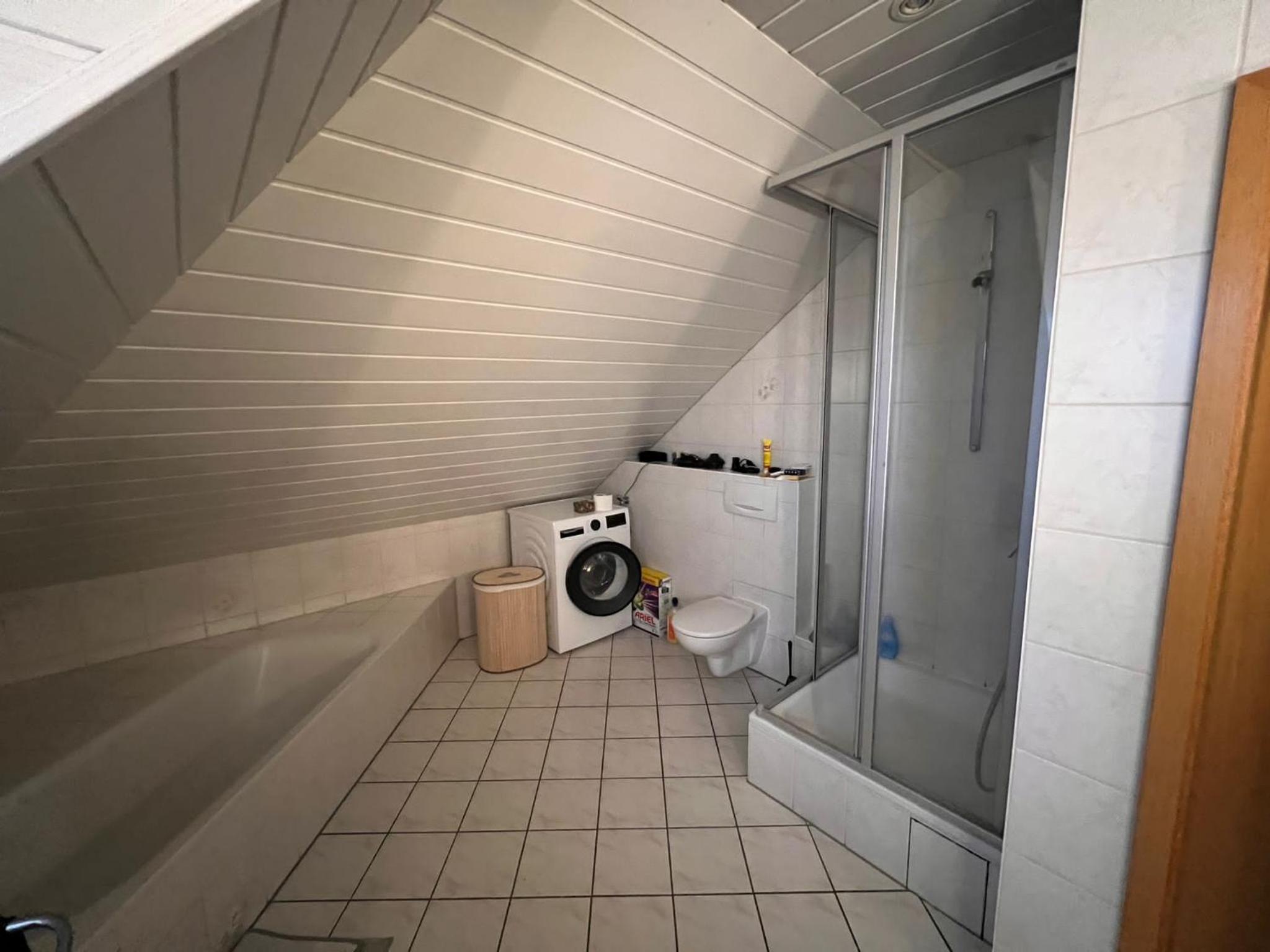 Large Twin Room photo 2