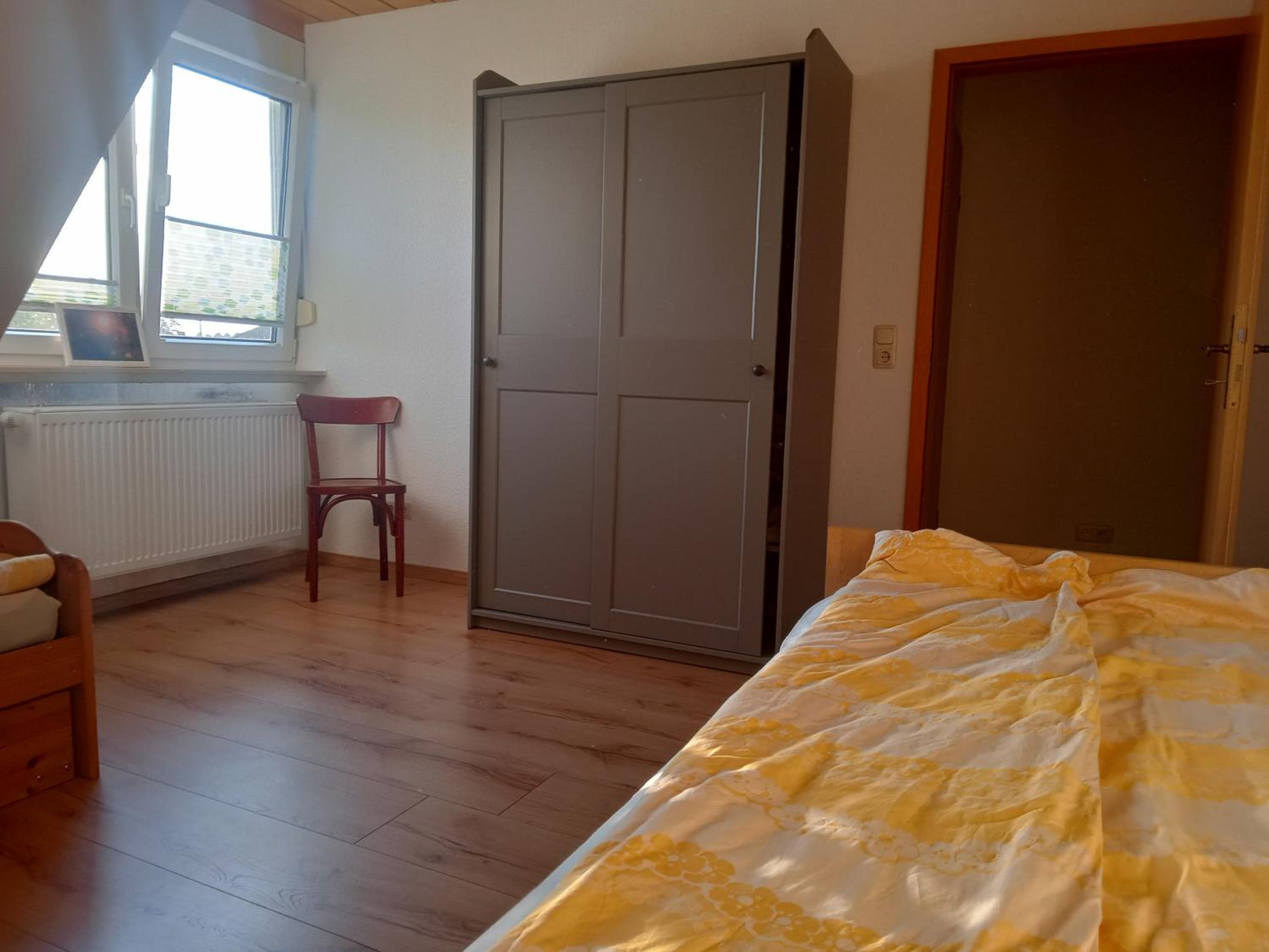 Small Twin Room photo 2