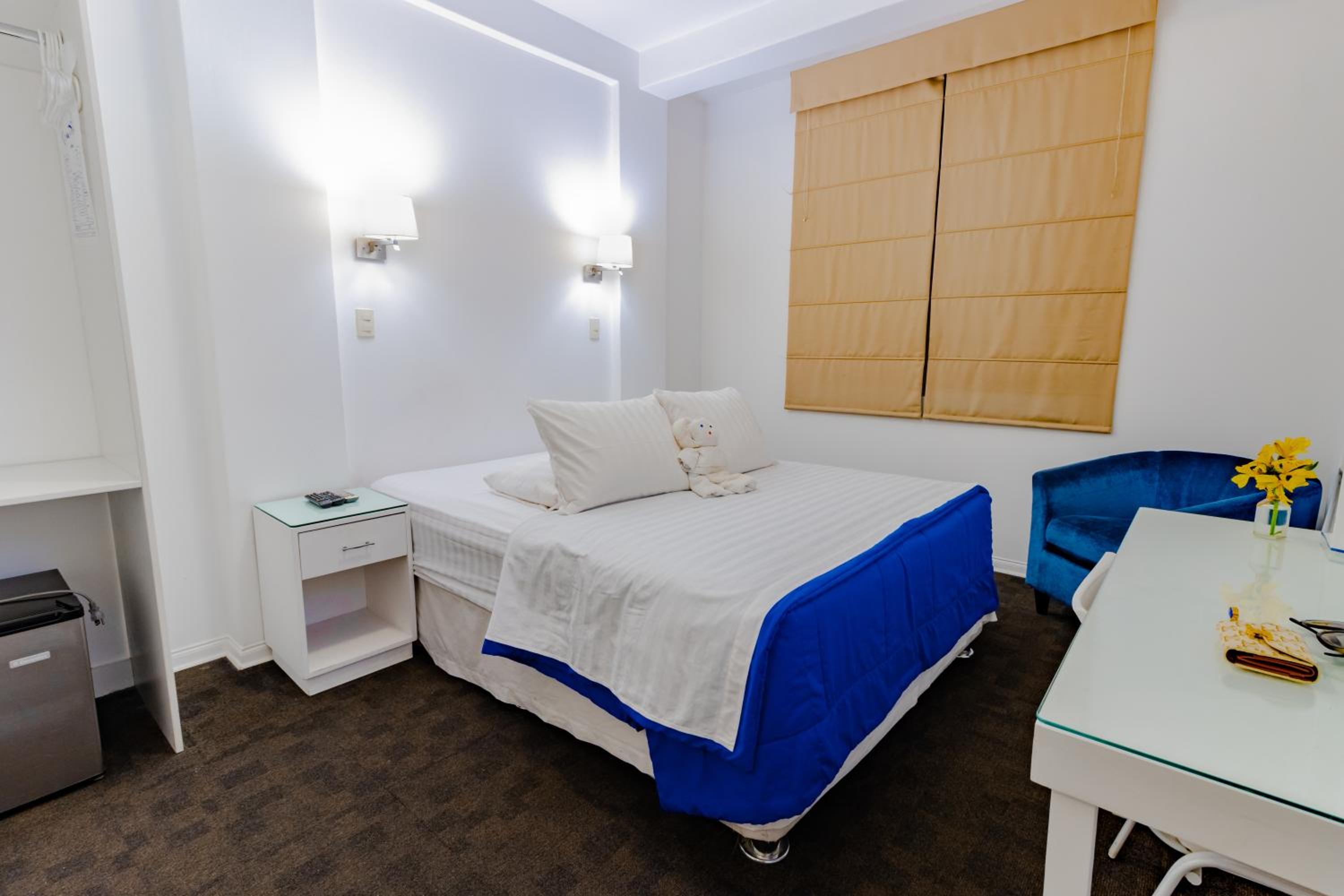 Double Room - Photo 5