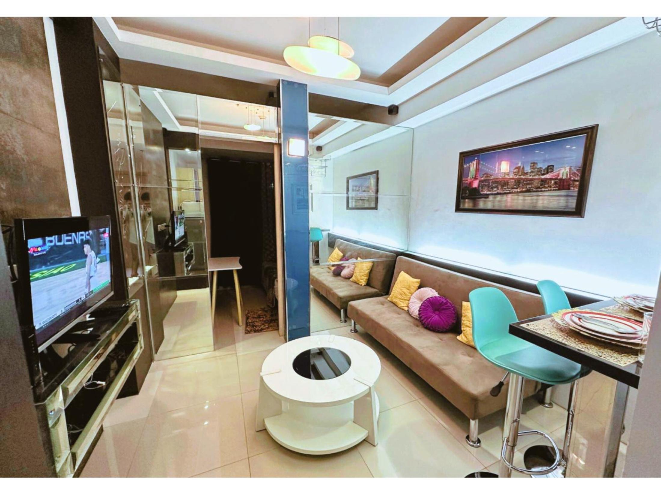 Apartment With View And Balcony
