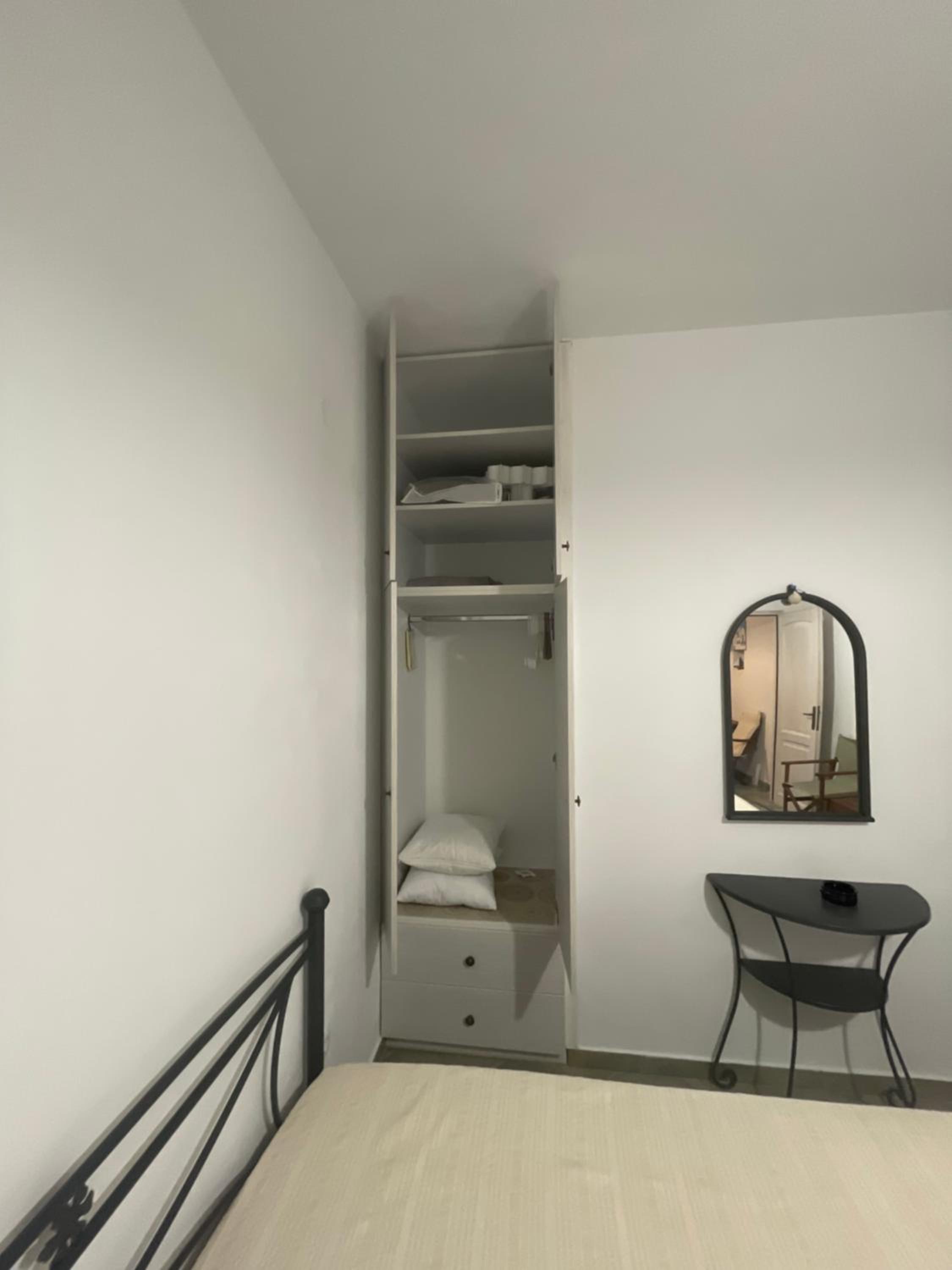 One-Bedroom House photo 3