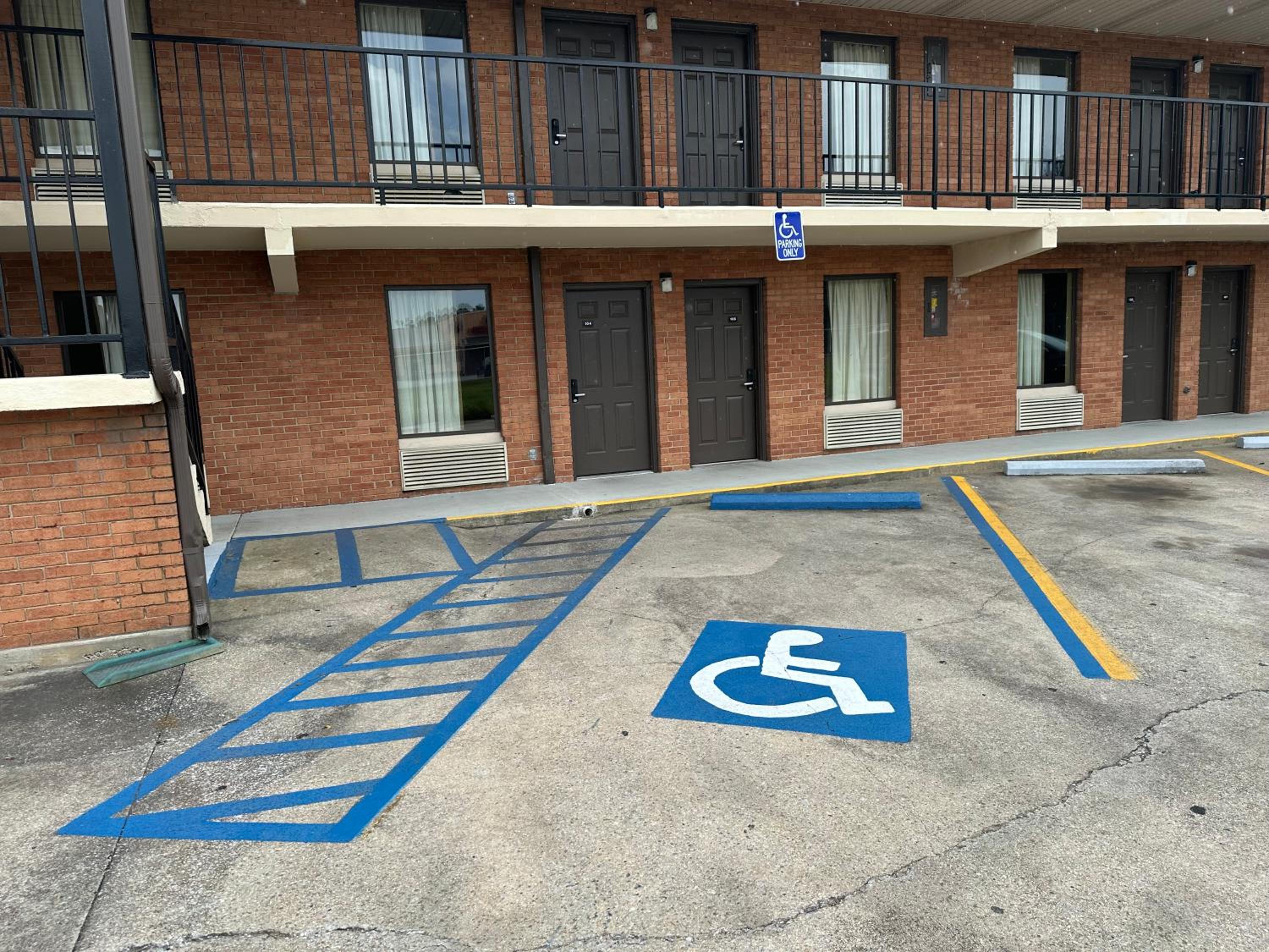 Royal Inn - Anniston, Foto 3