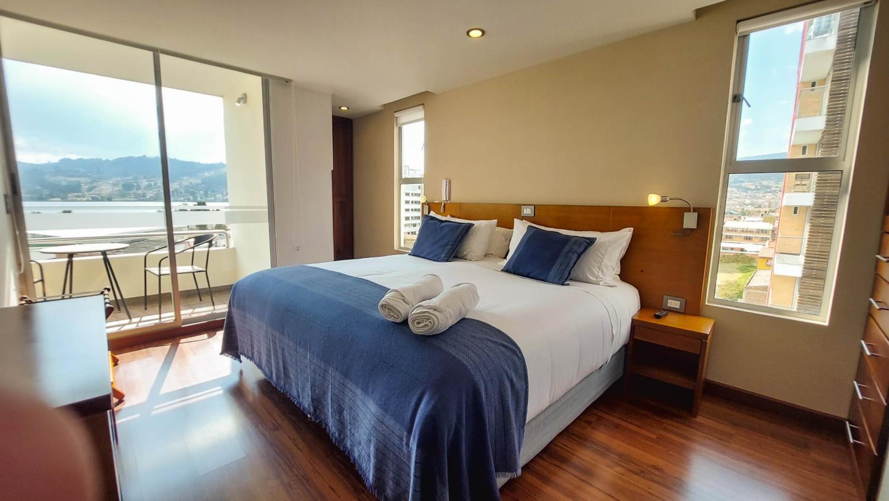Junior Suite with Balcony photo 1