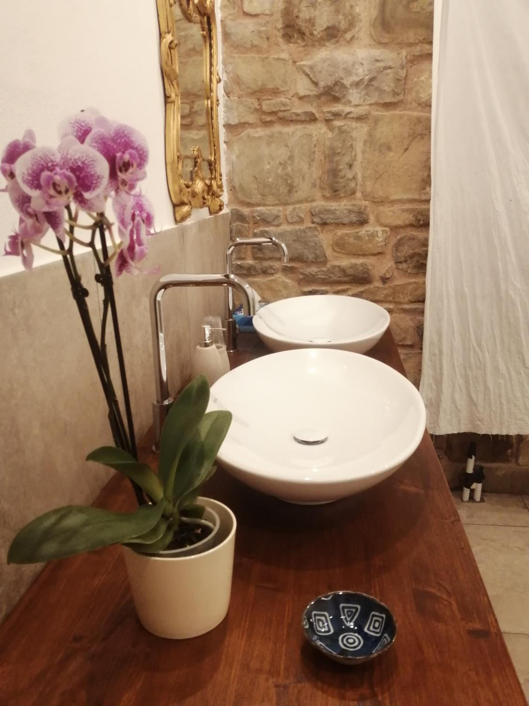 Triple Room with Private Bathroom - Photo 6