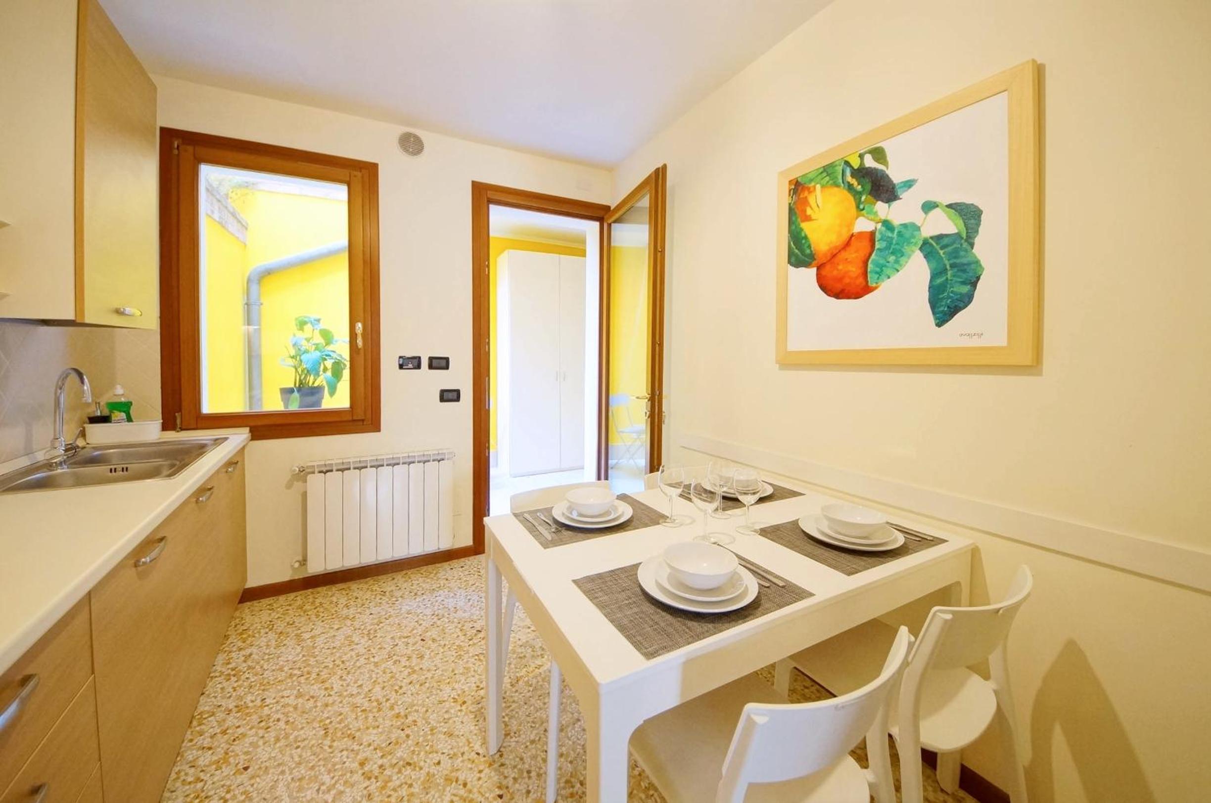 Two-Bedroom Apartment with Terrace photo 3