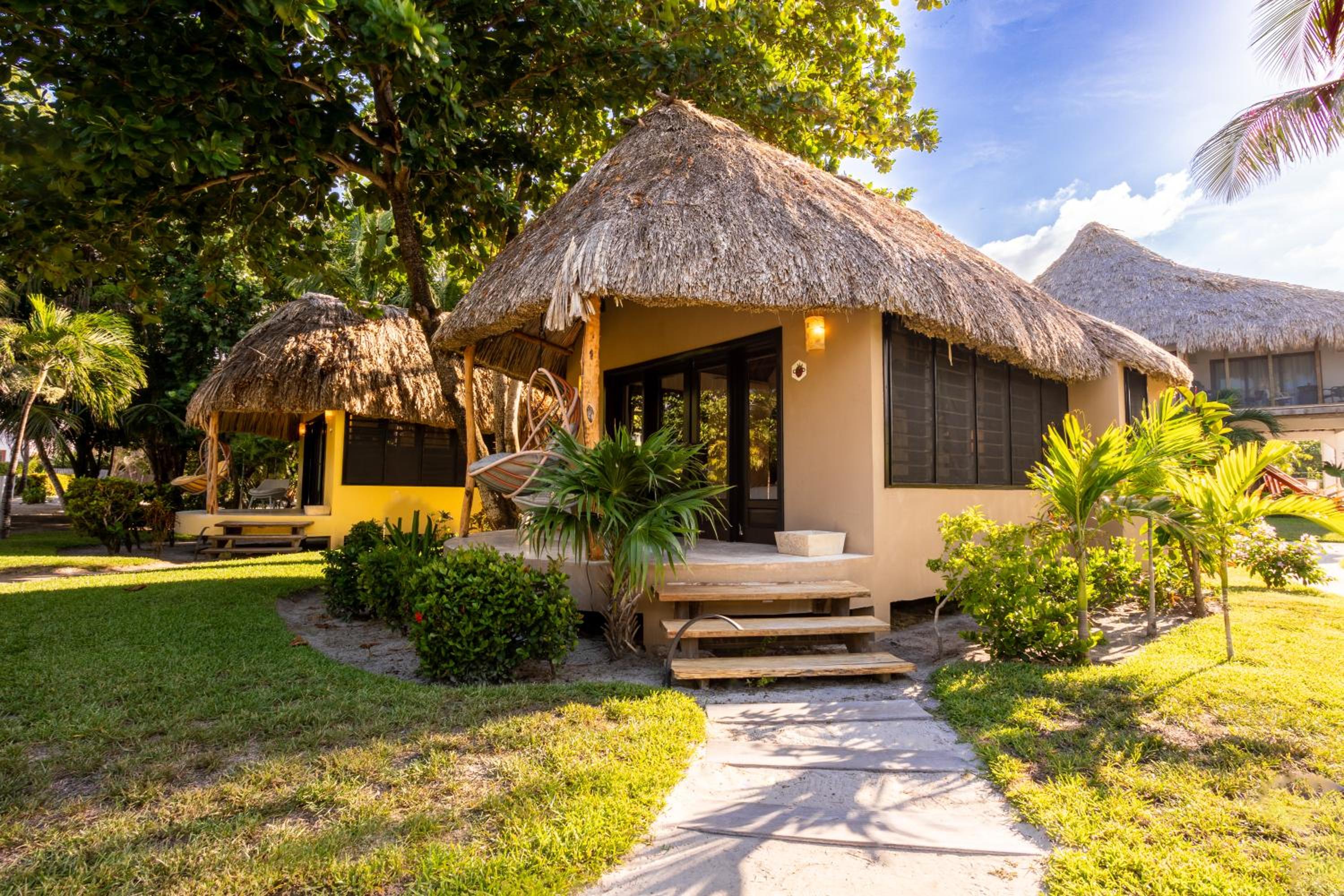 Seabreeze Beach Bungalow