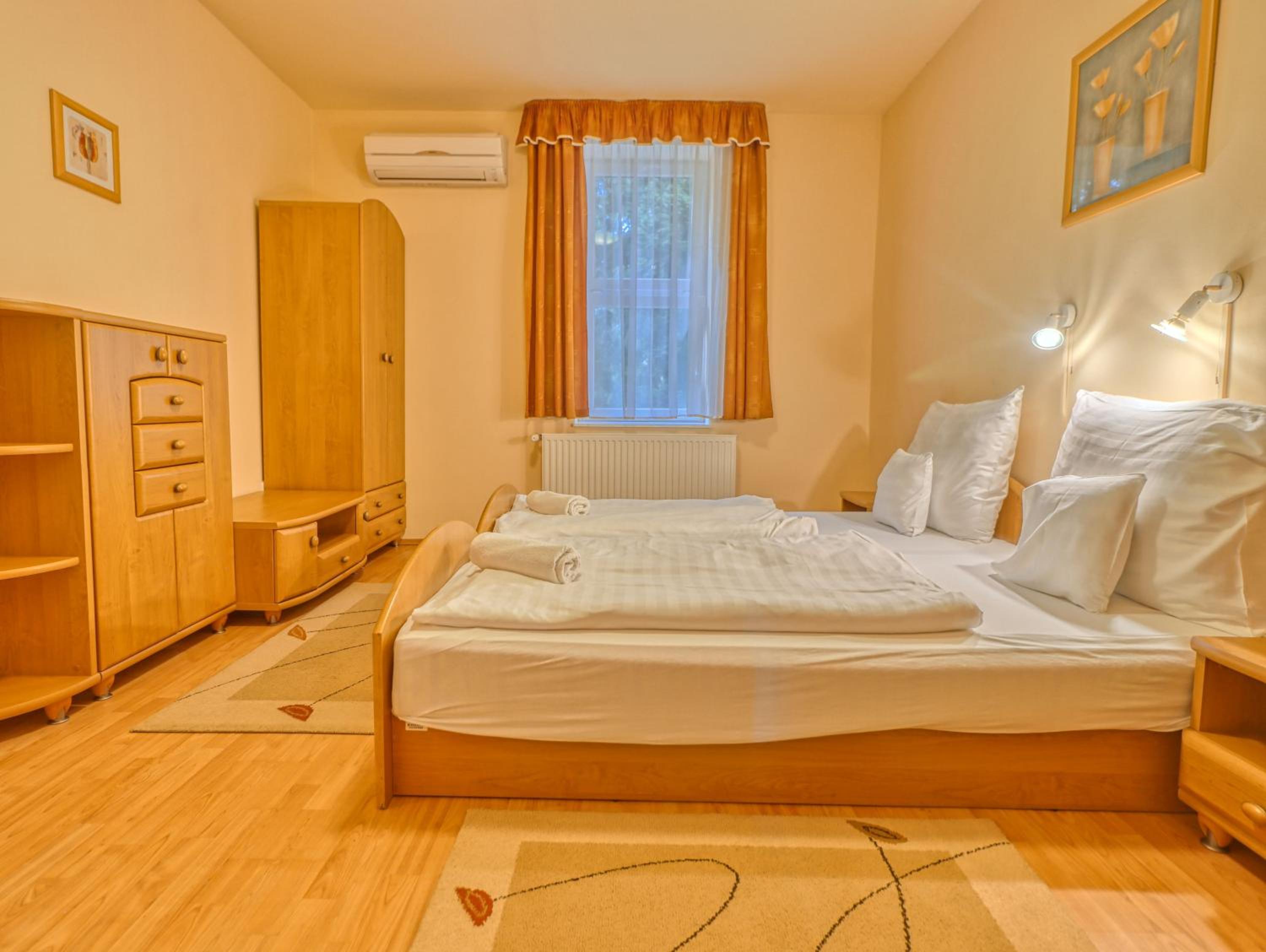 Apartment - Ground Floor photo 3