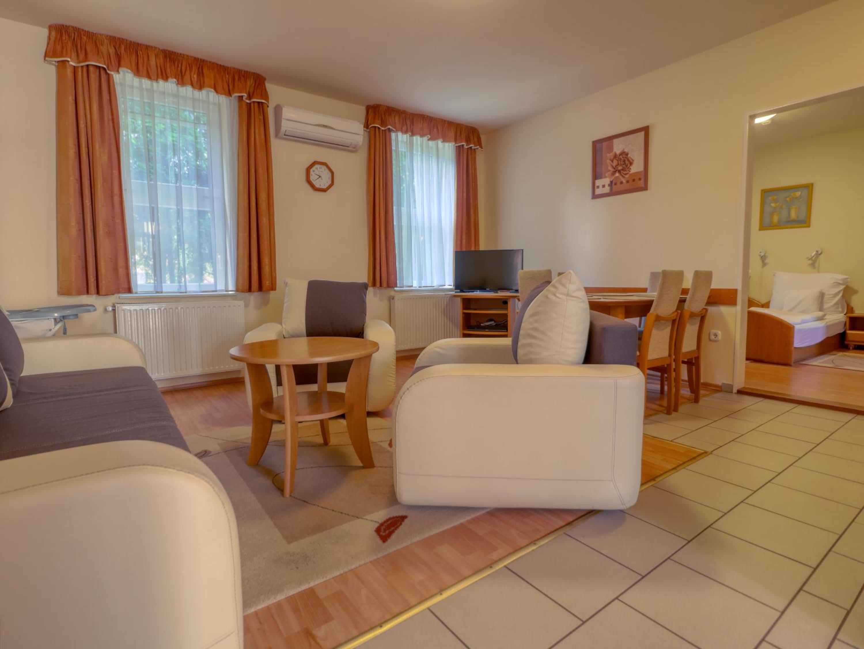 Apartment - Ground Floor photo 1
