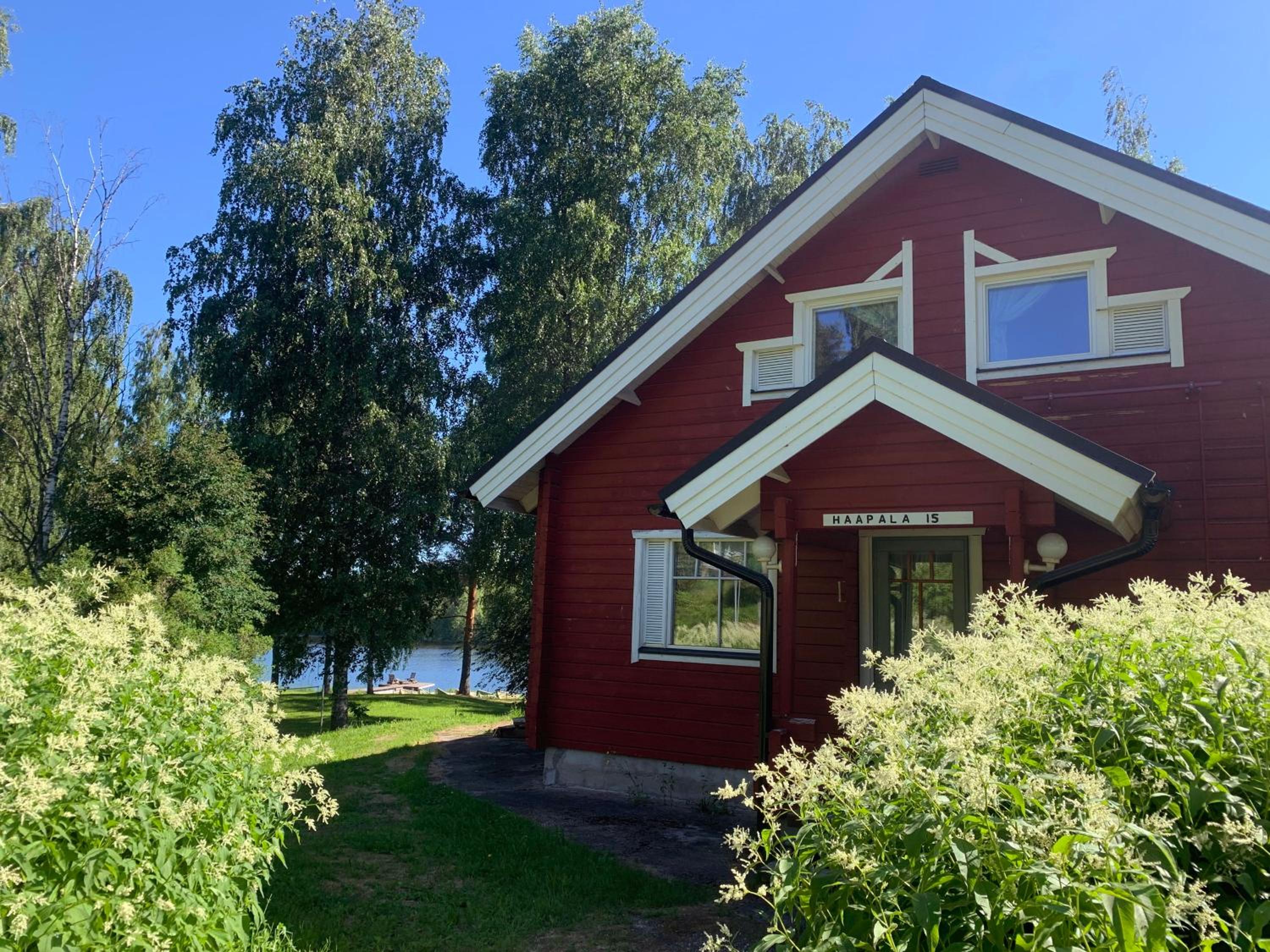 Villa photo 3