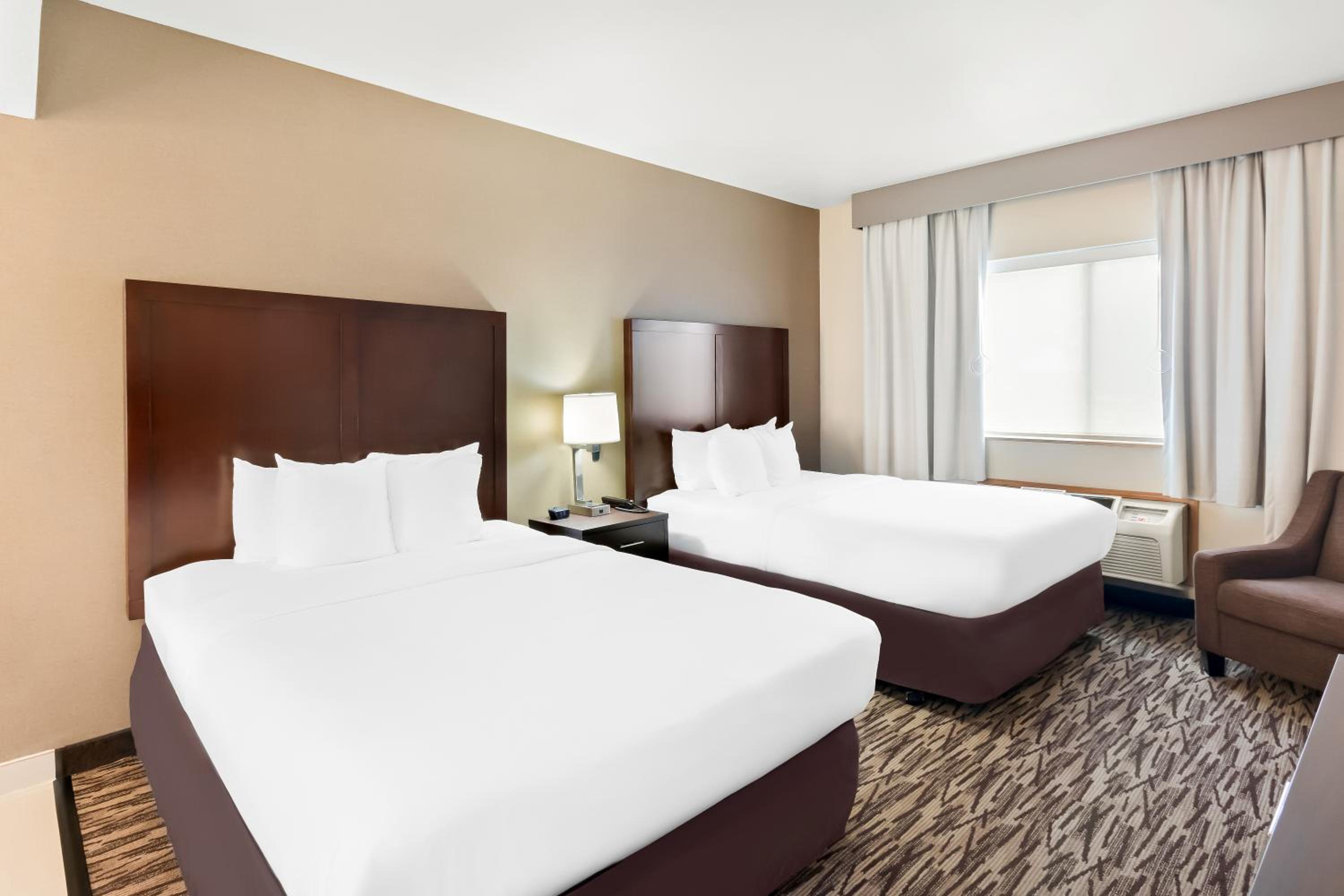 Queen Room with Two Queen Beds - Mobility Accessible/Non-Smoking