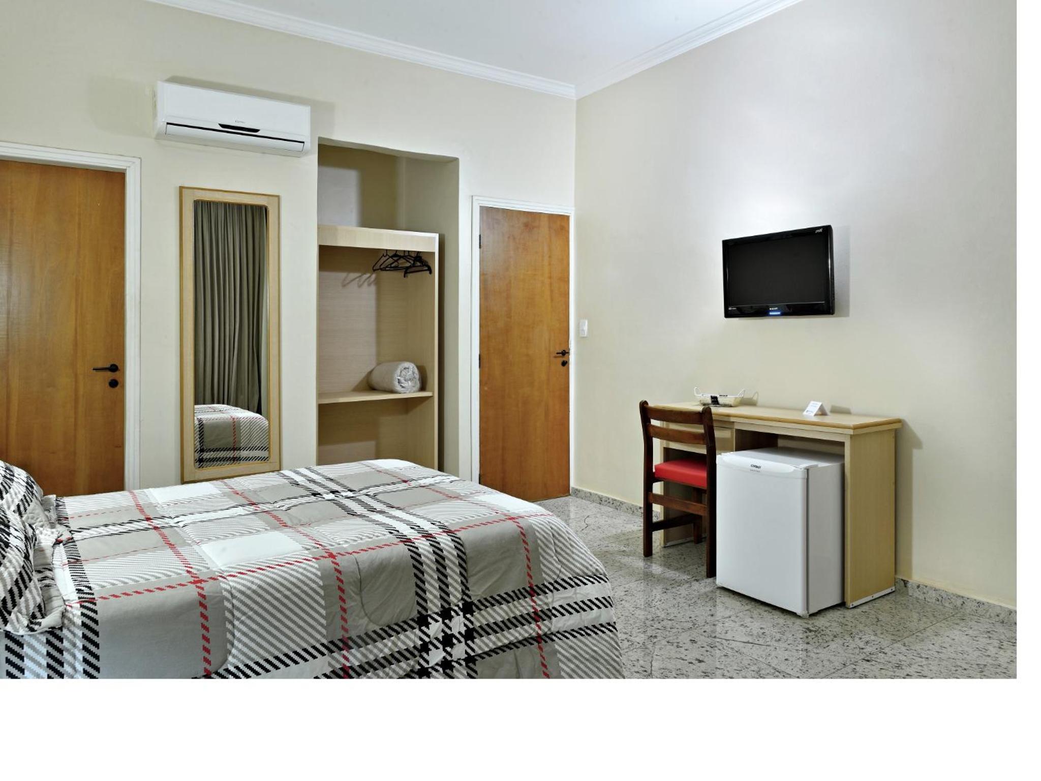 Executive Suite photo 2