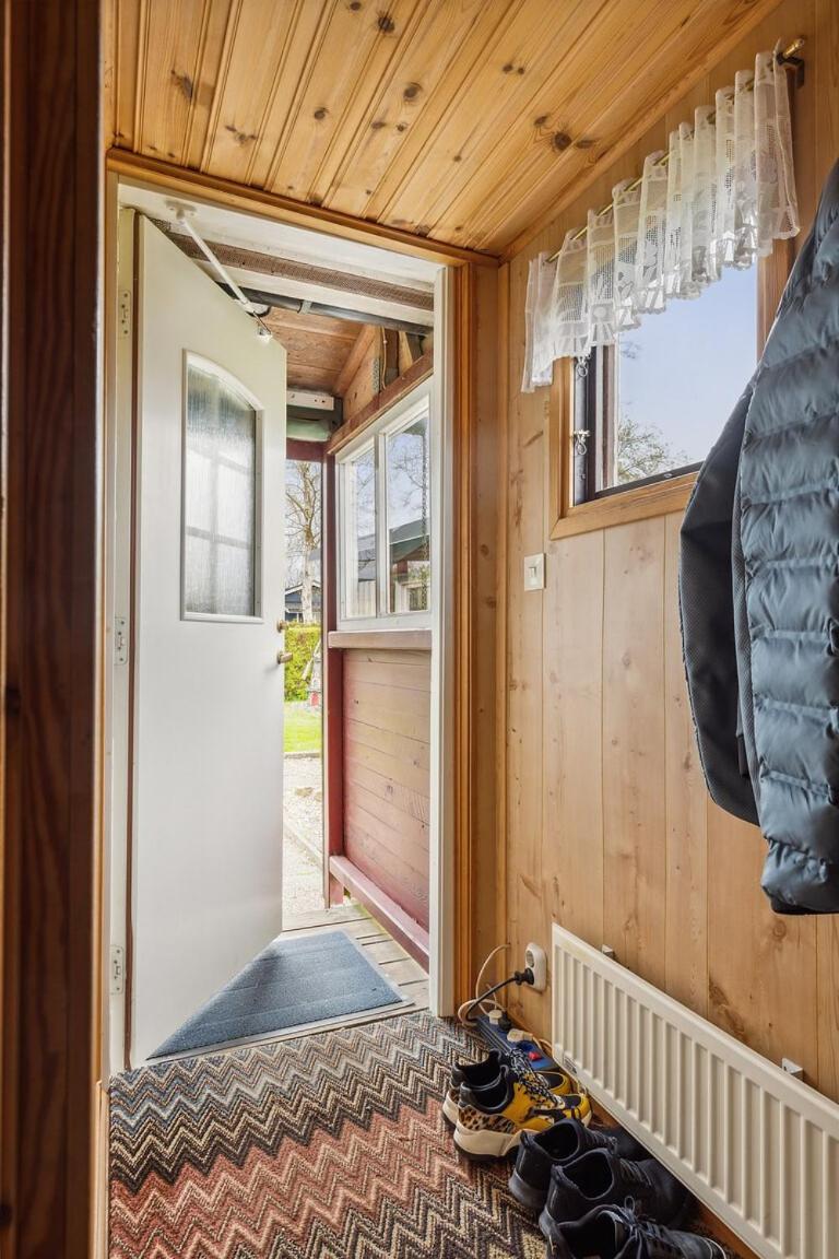 Two-Bedroom House photo 2