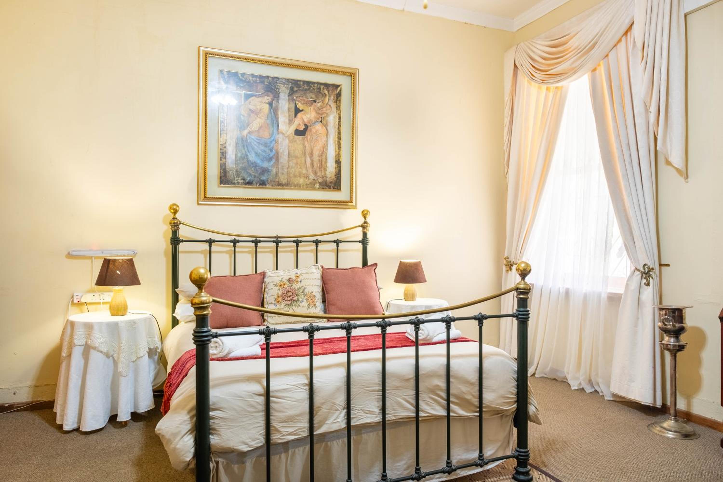 Deluxe Double Room with Shower - Photo 1