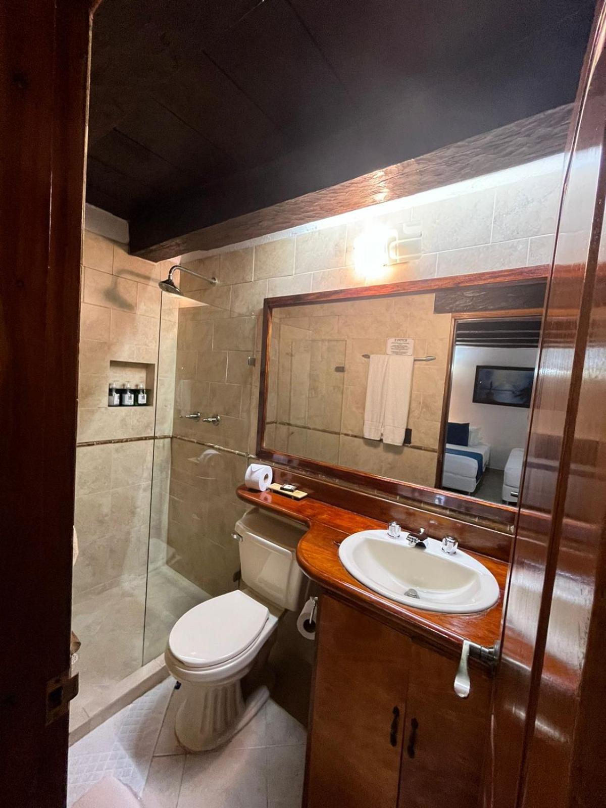 Deluxe Room with Balcony - Photo 2