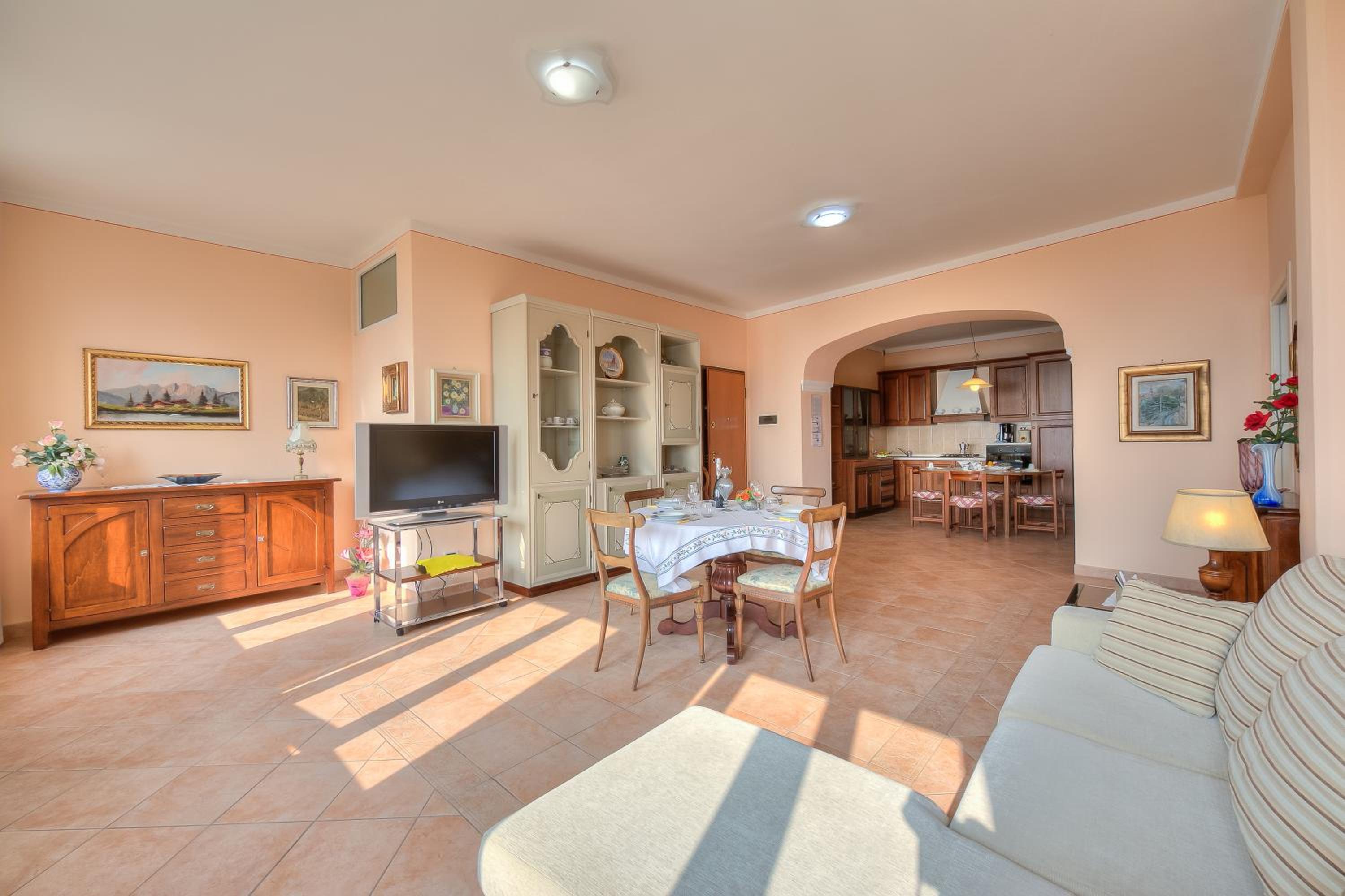 Three-Bedroom House photo 2